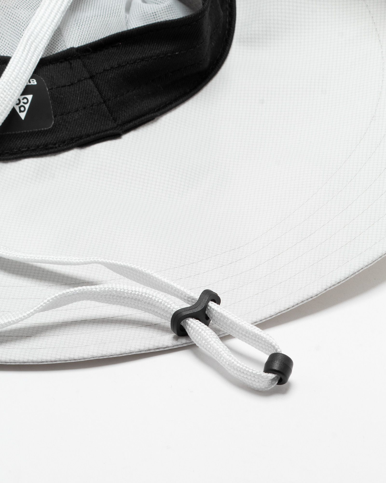 ACG Apex Storm-FIT Bucket Hat