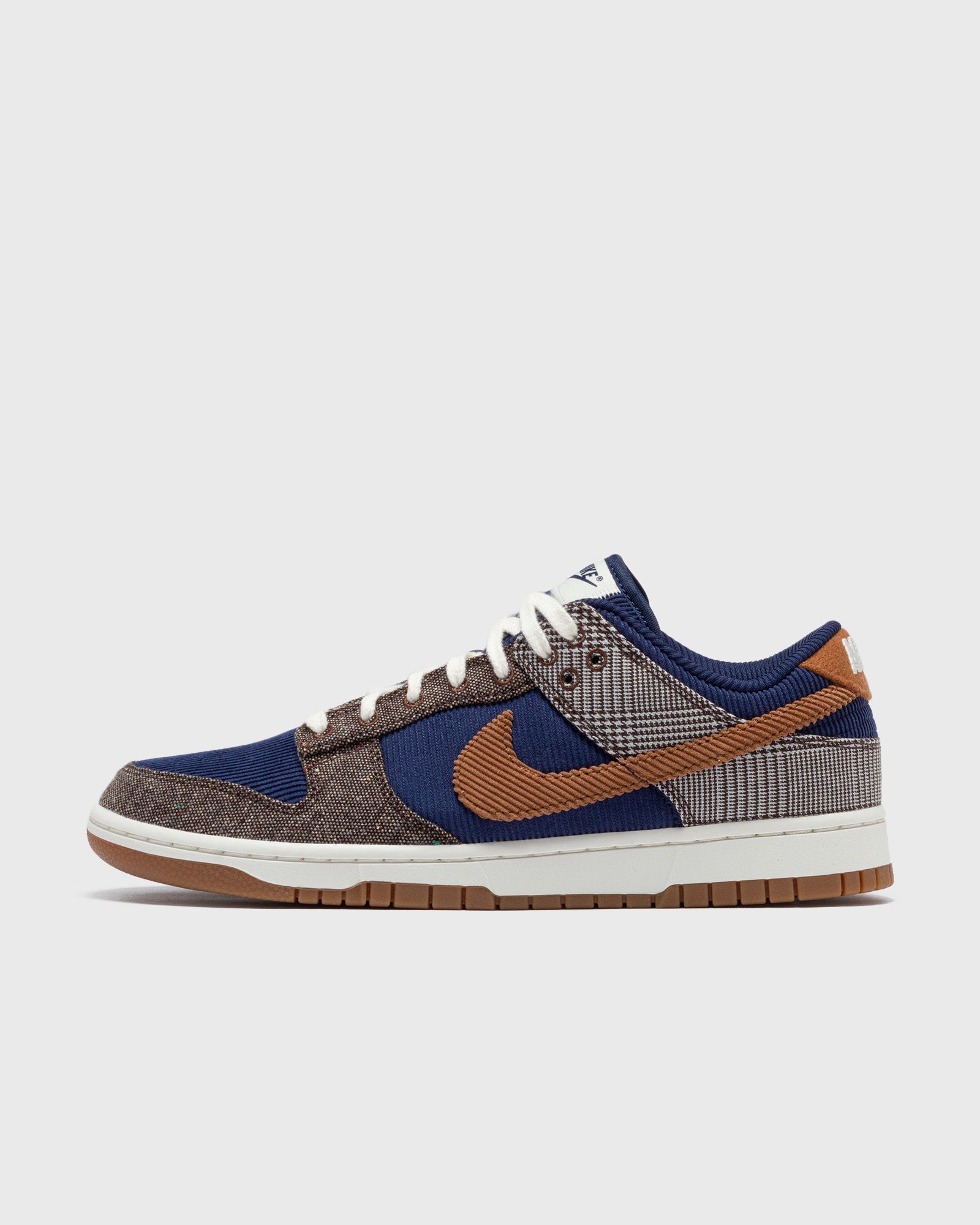 NIKE DUNK LOW PRM