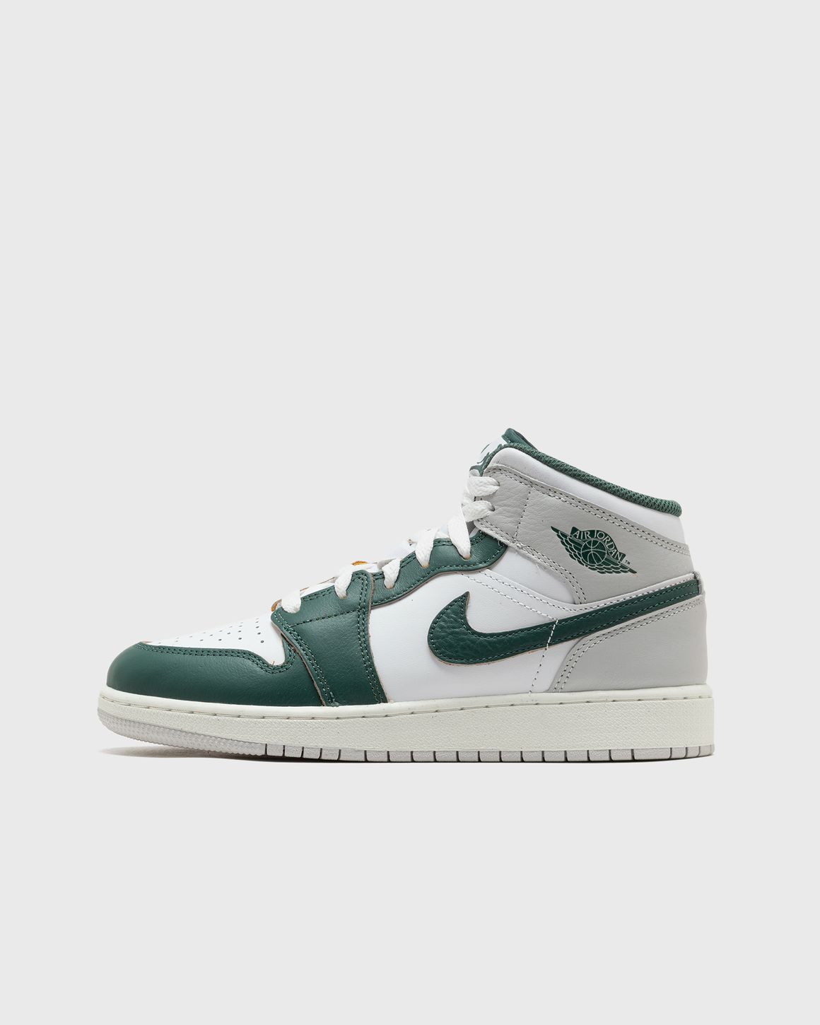 Jordan AIR JORDAN 1 MID SE GS Green White BSTN Store