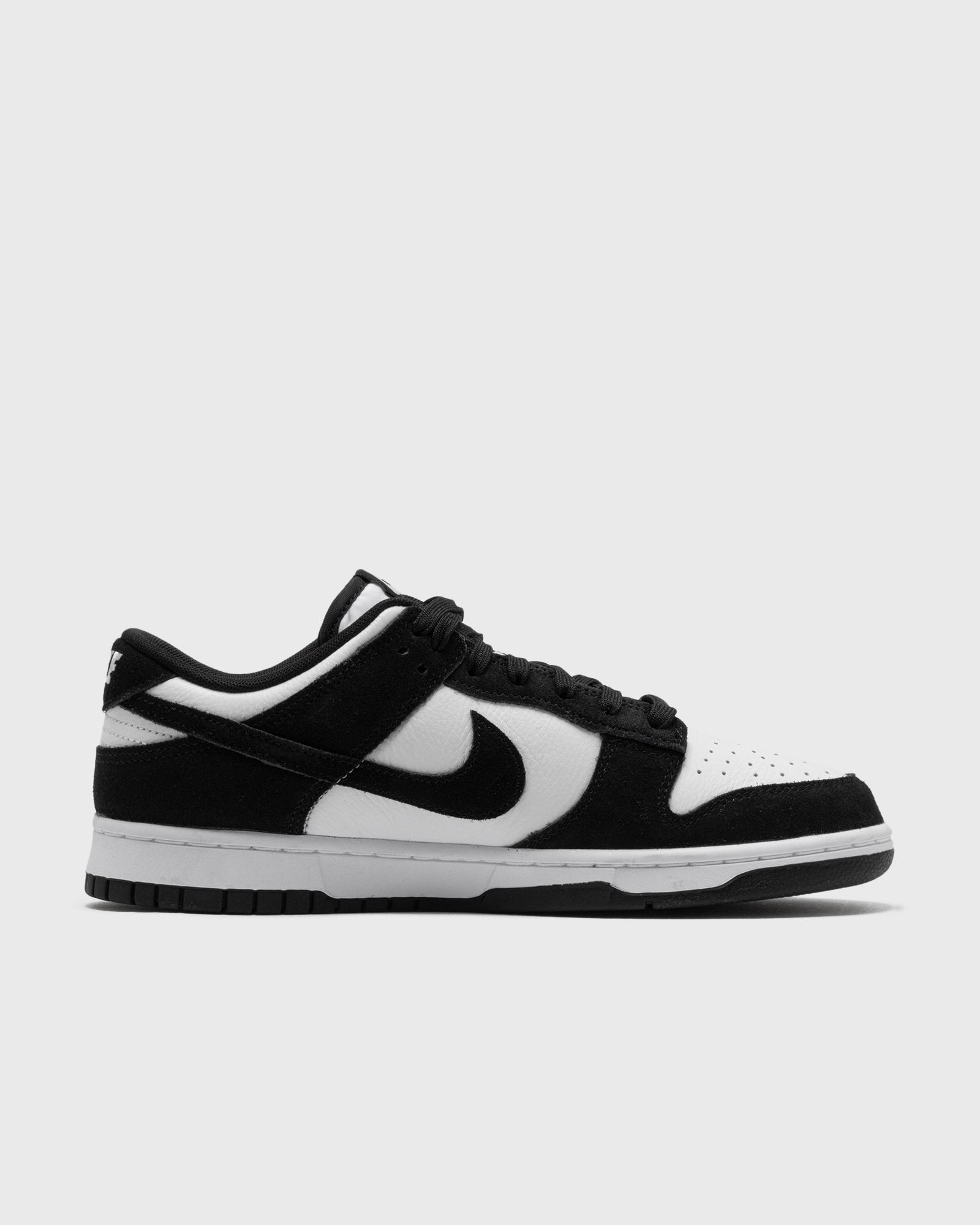 NIKE DUNK LOW RETRO "Suede Panda"