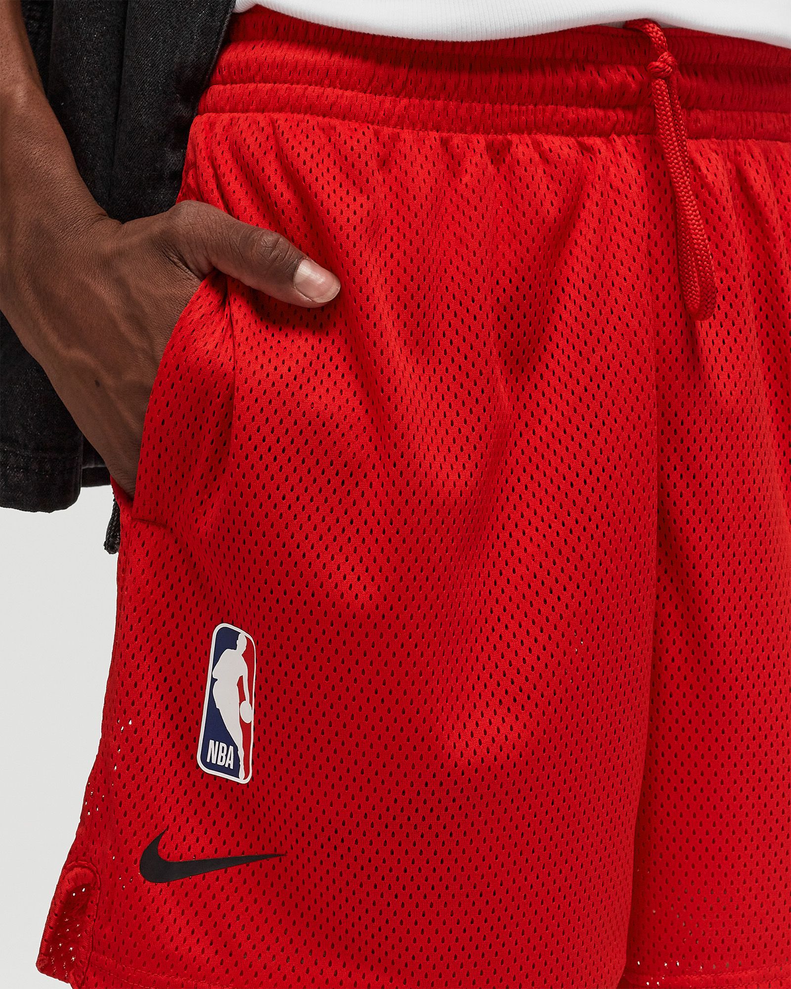 CHICAGO BULLS MESH SHORTS