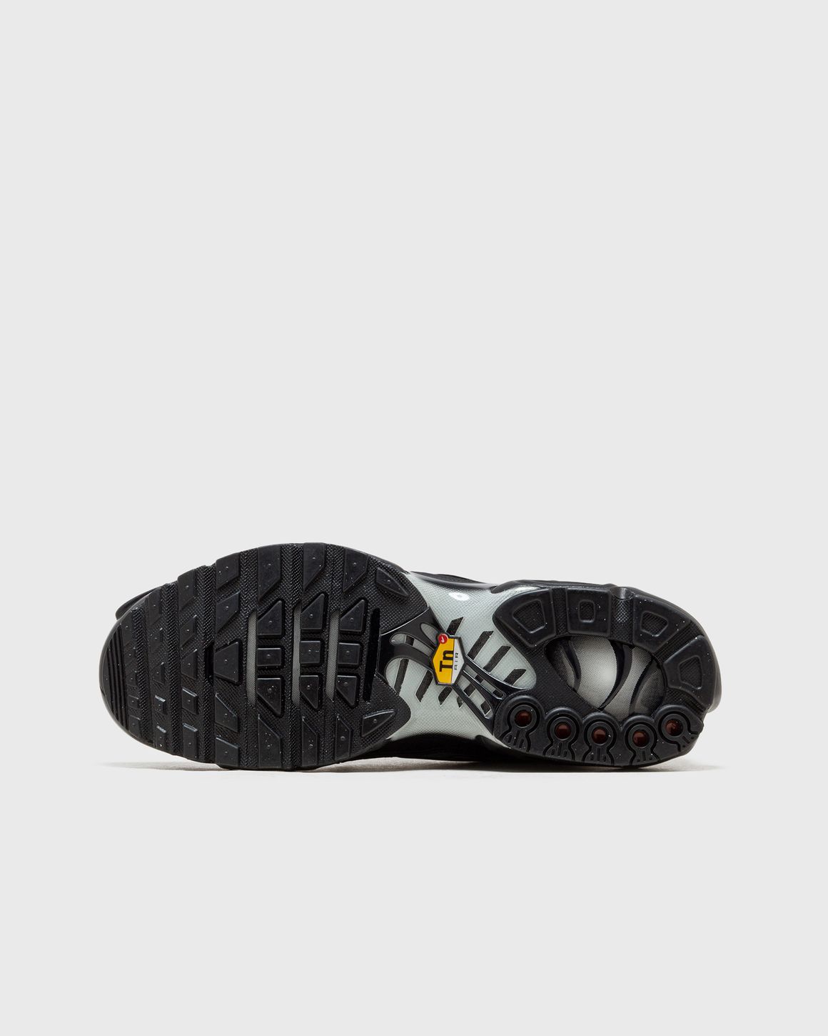 Nike WMNS NIKE AIR MAX PLUS Black Anthracite Black BSTN Store
