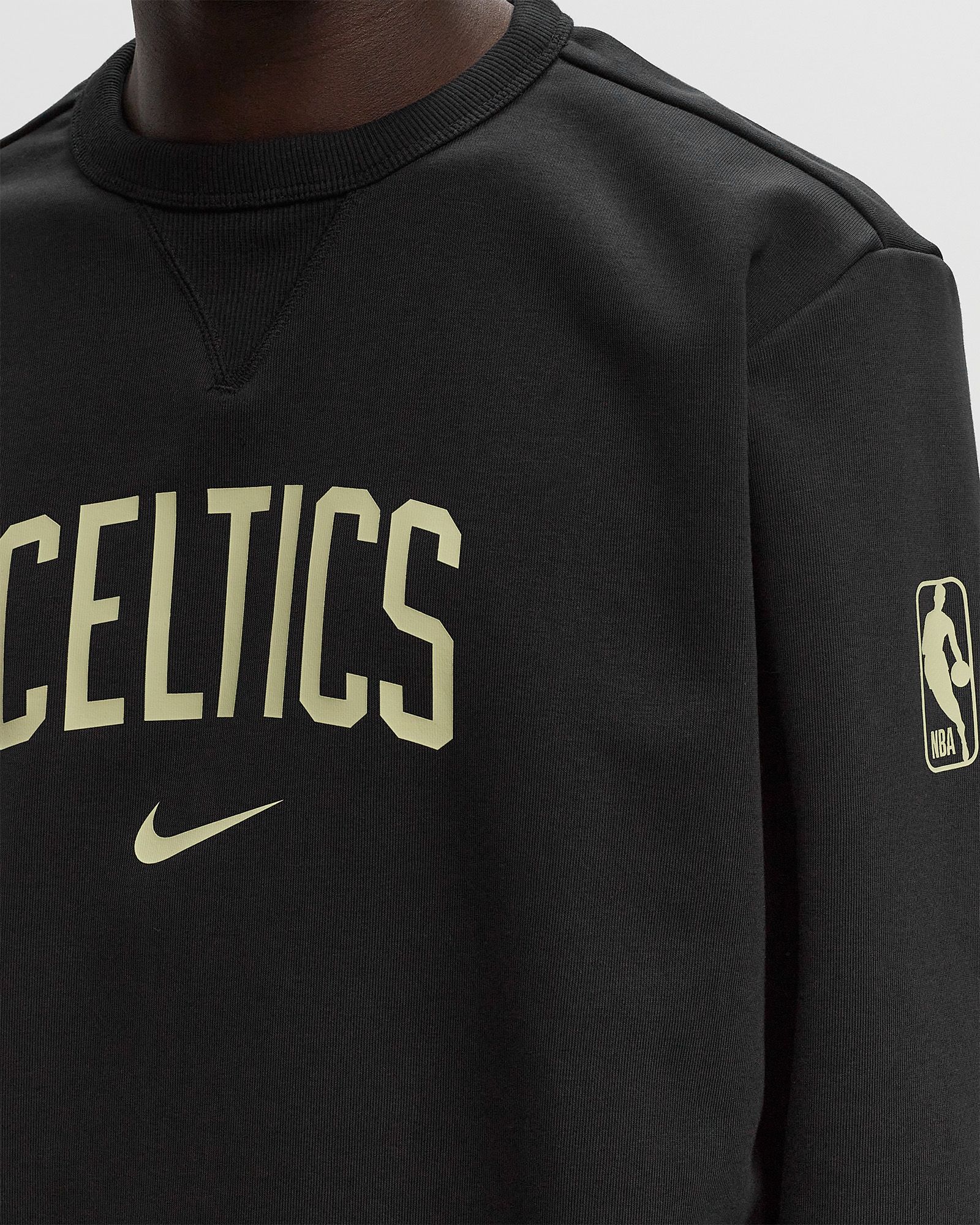 Dri-FIT Standard Issue NBA Crewneck