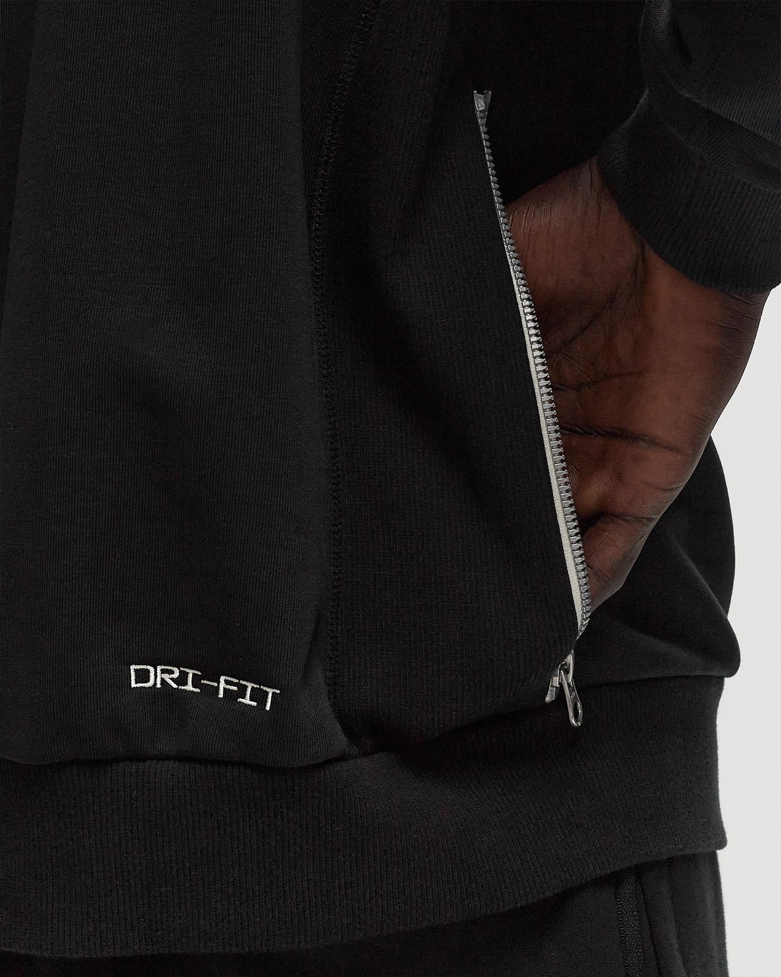 Dri-FIT Standard Issue NBA Crewneck