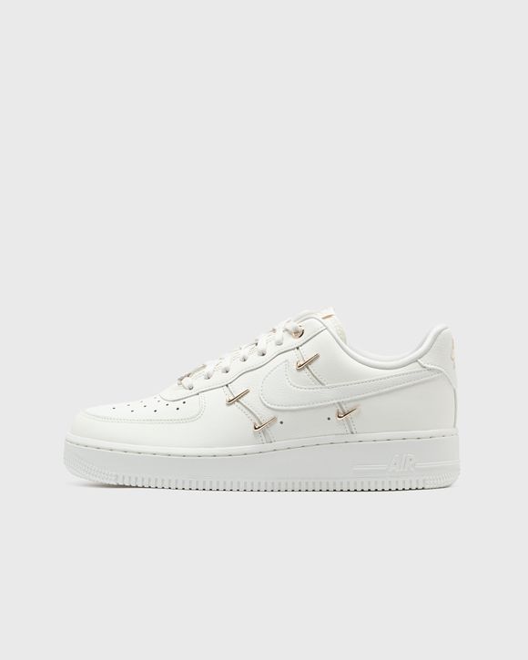 Nike Women's Air Force 1 '07 LX