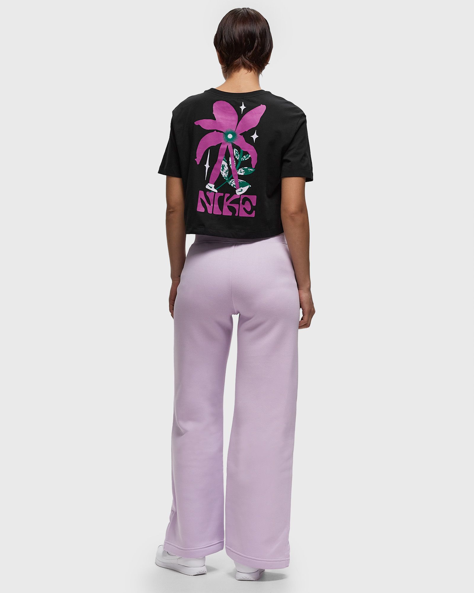 WMNS Nike Sportswear Tee