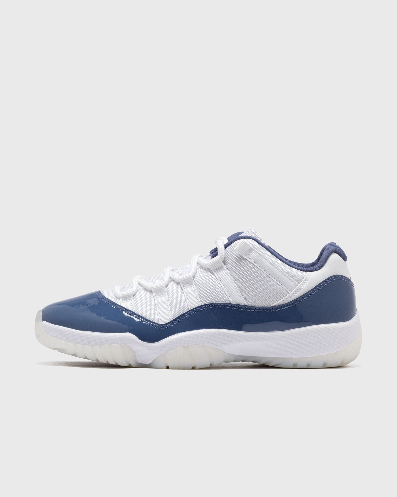 AIR JORDAN 11 RETRO LOW
