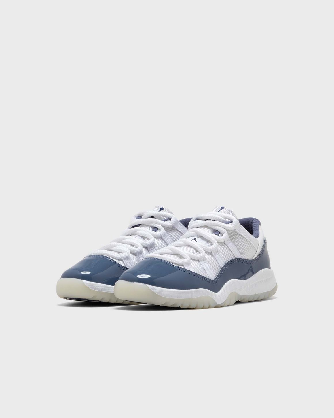 Jordan 11 dark blue and white hotsell