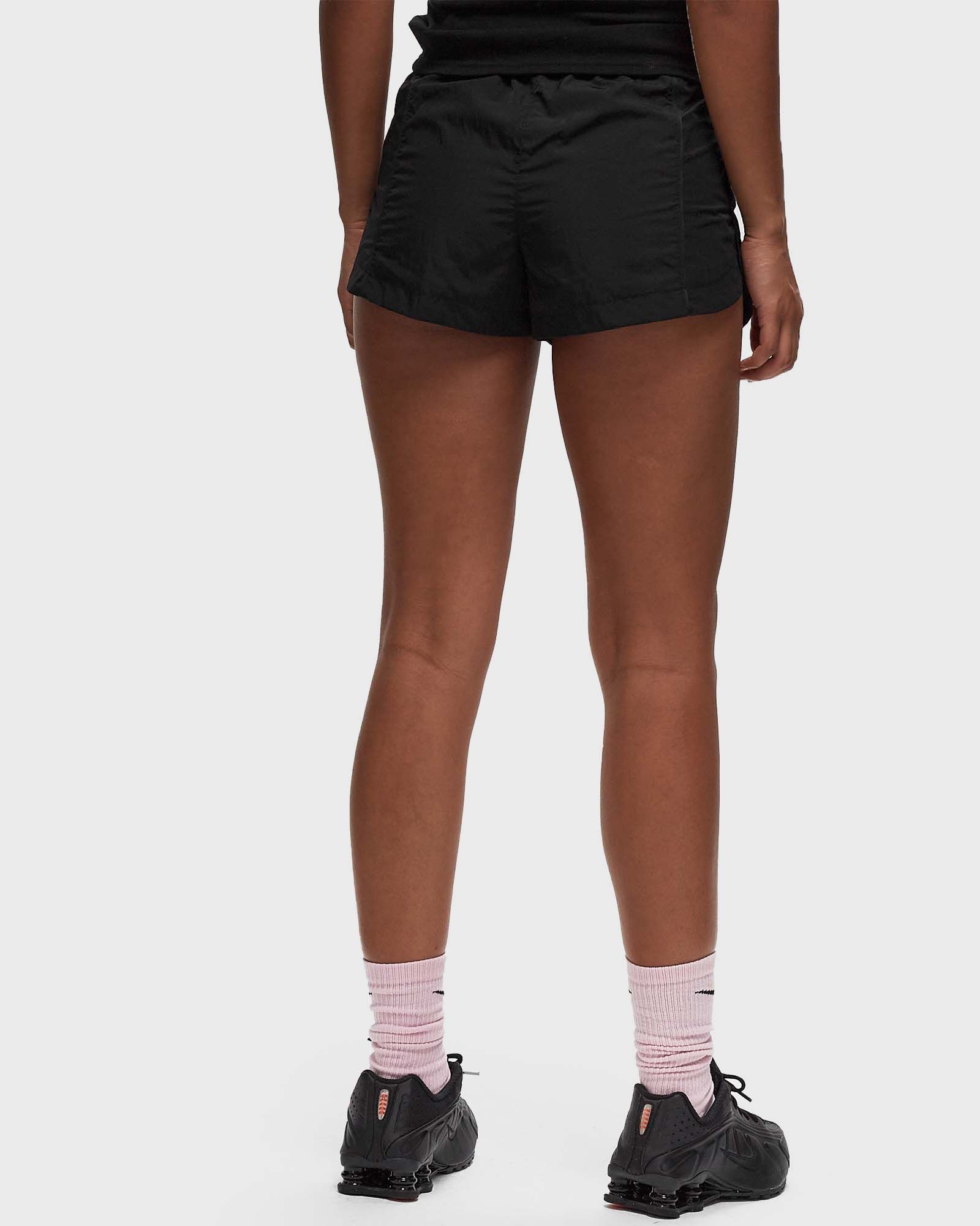 WMNS Windrunner Woven Mid-Rise 2-Inch Shorts