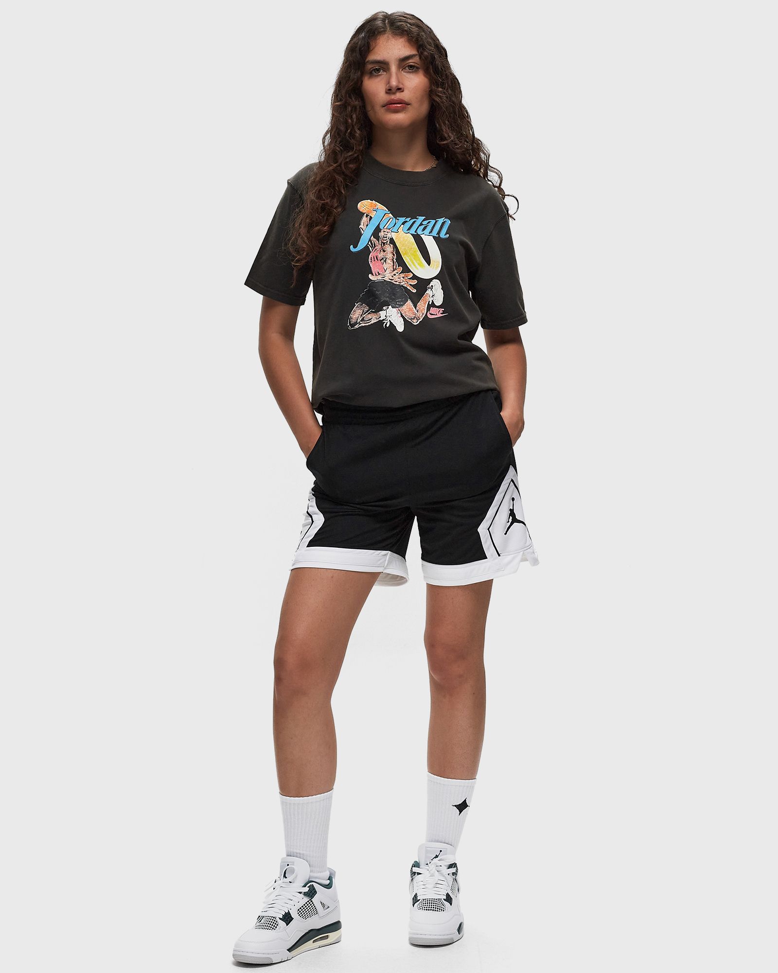 WMNS GRAPHIC GIRLFRIEND T-SHIRT