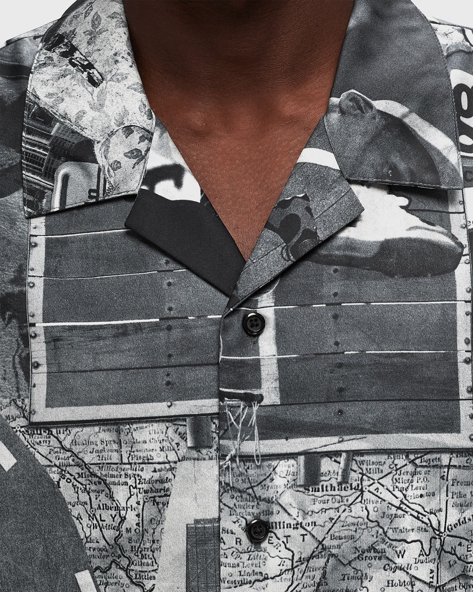 Essentials Printed Camp Top