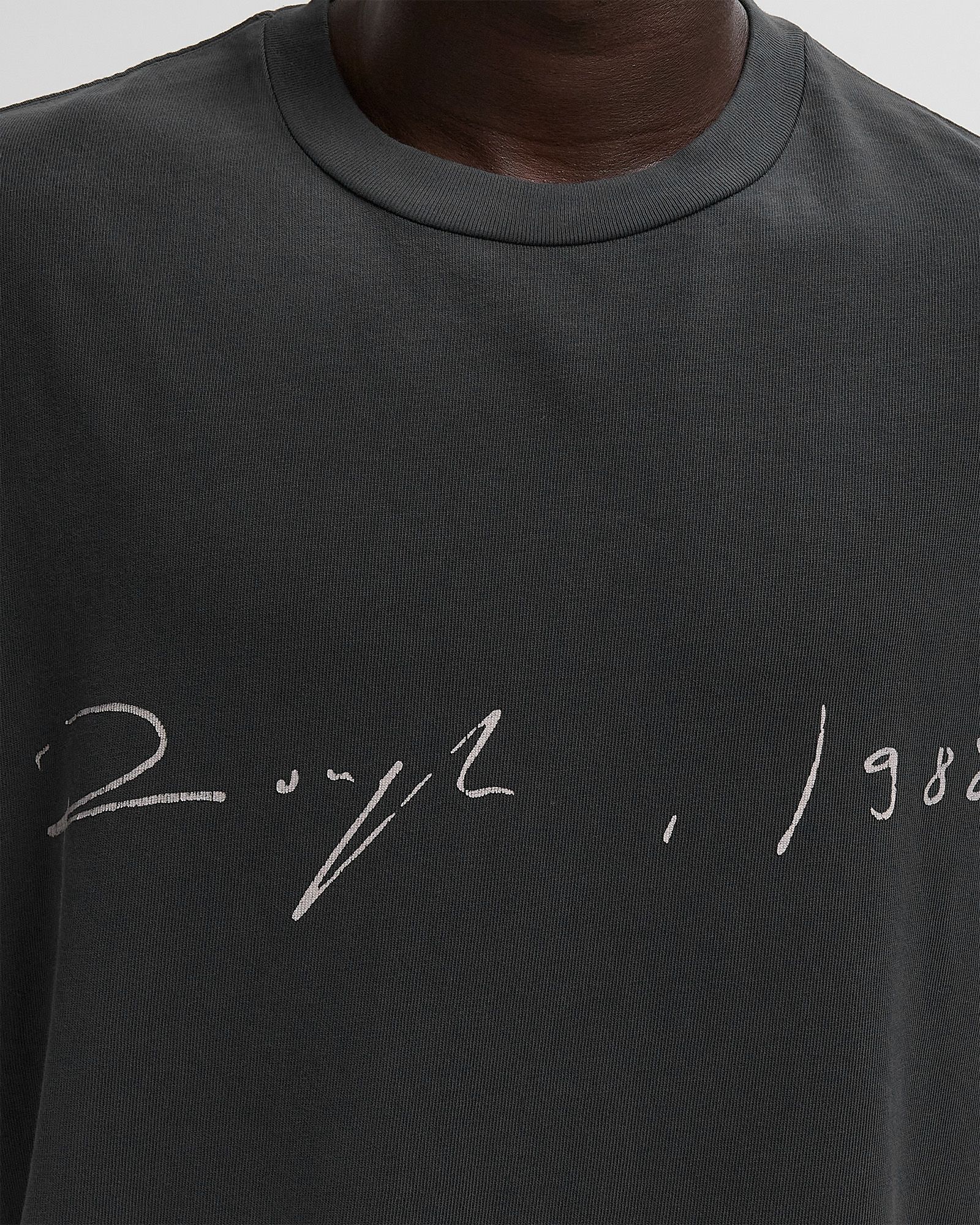 SIGNATURE T-SHIRT