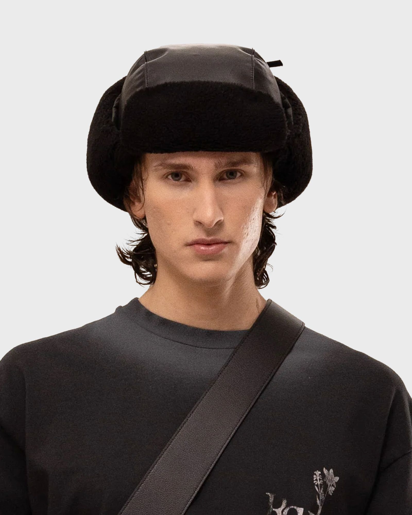 PADDED LEATHER SHAPKA