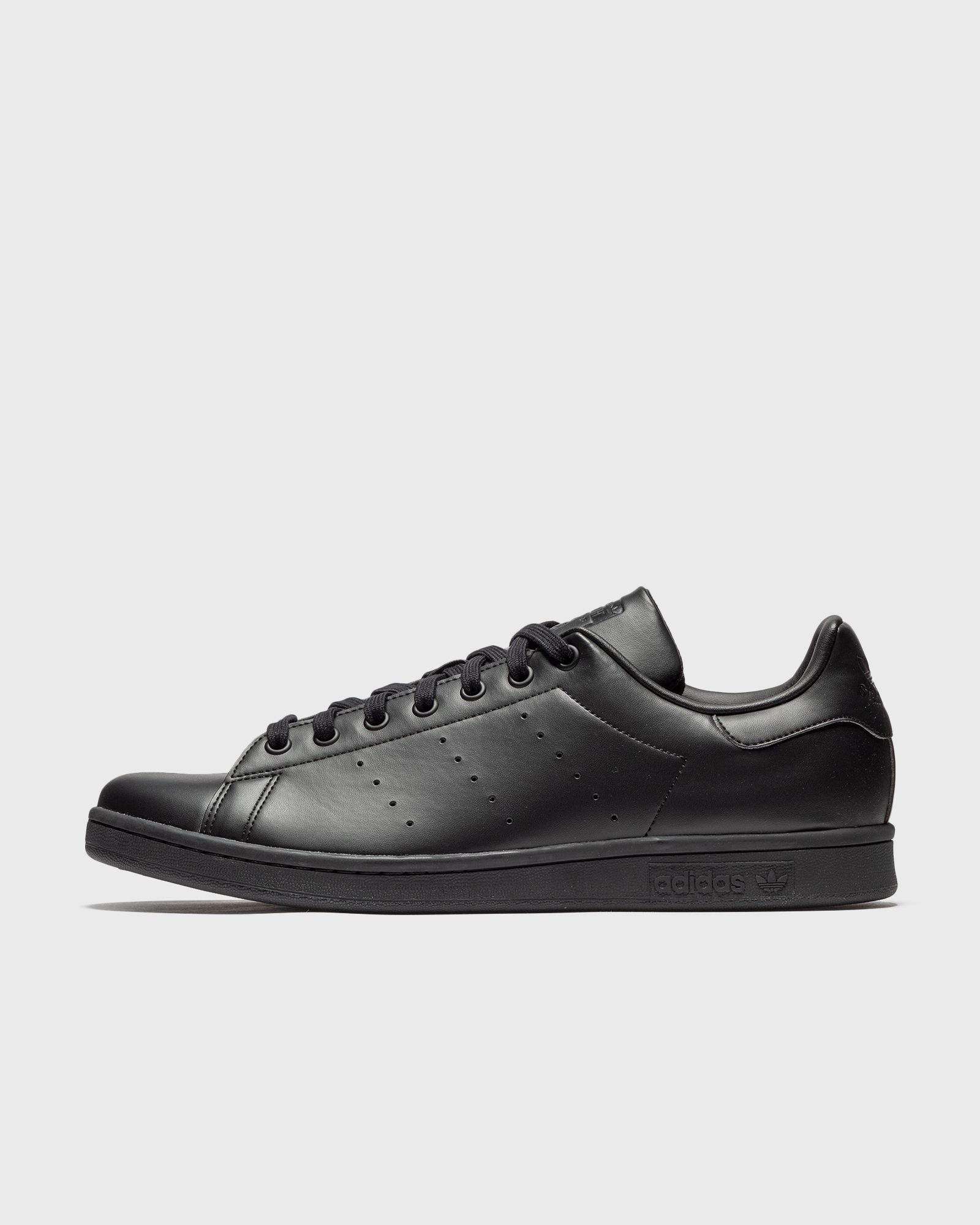 STAN SMITH