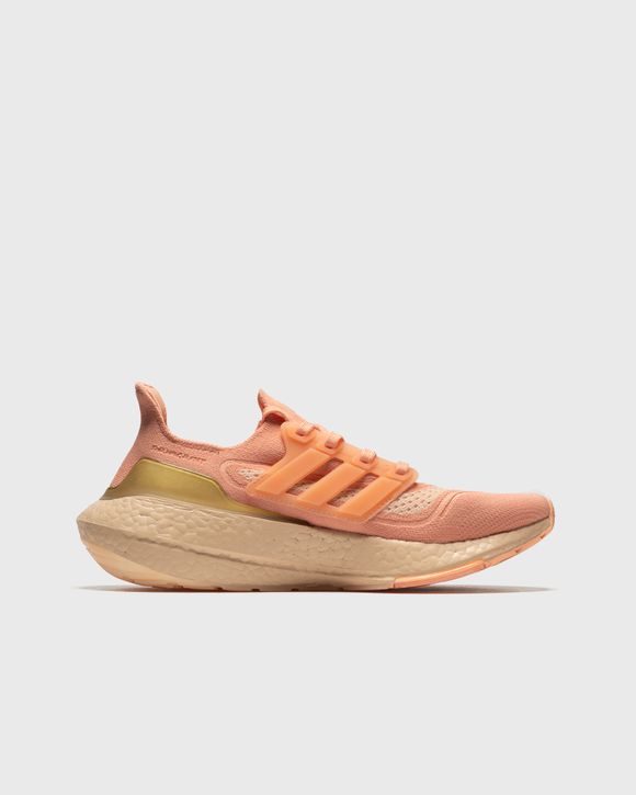 WMNS ULTRABOOST 21