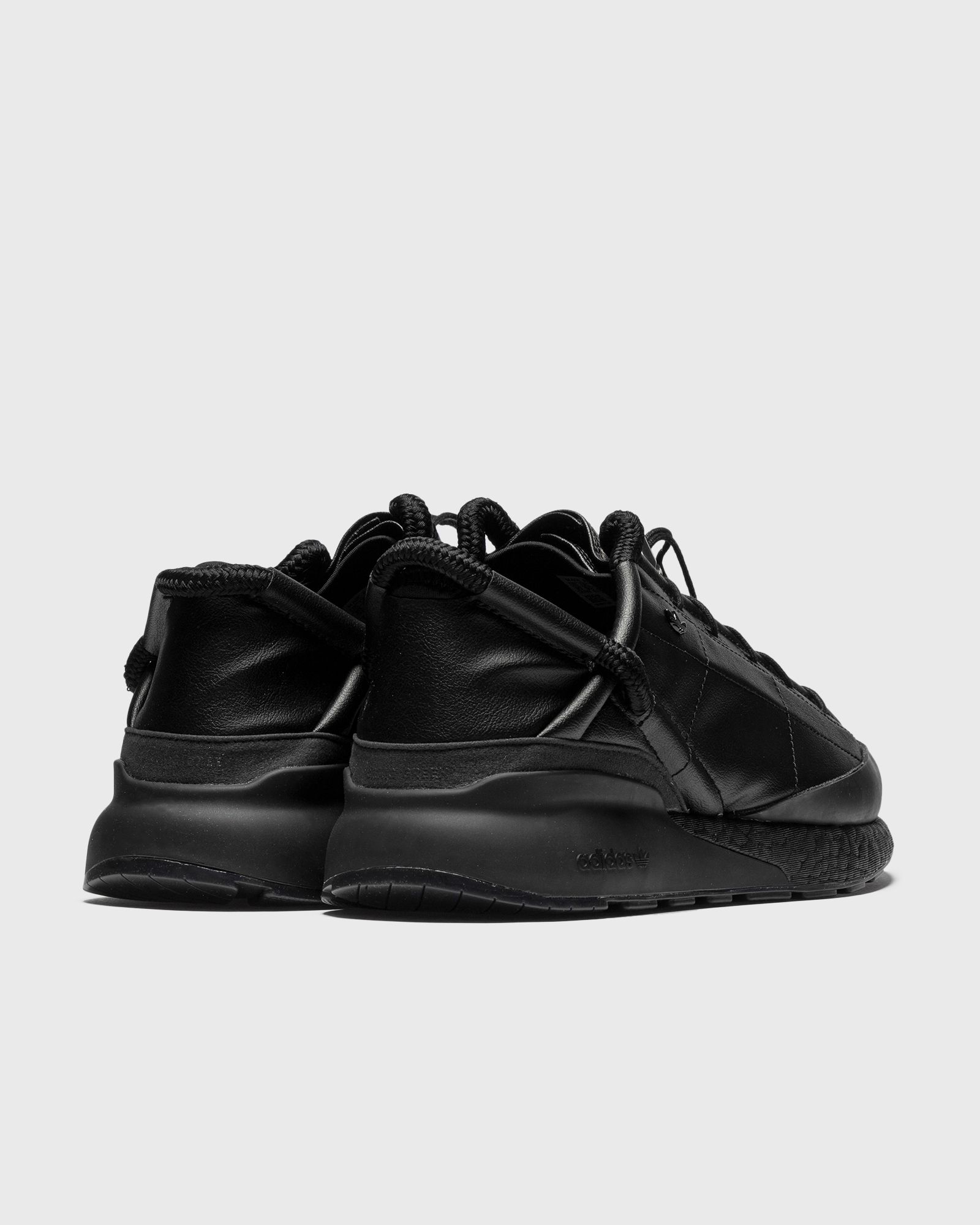 adidas CG KONTUR II Craig Green 8 ブラック。 Craig Green's Adidas Sneakers Are Finally Here | GQ