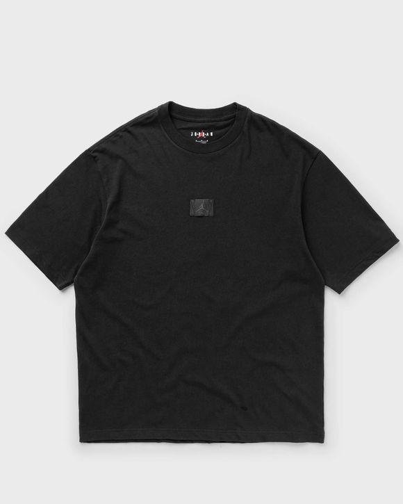 Black jordan tee online