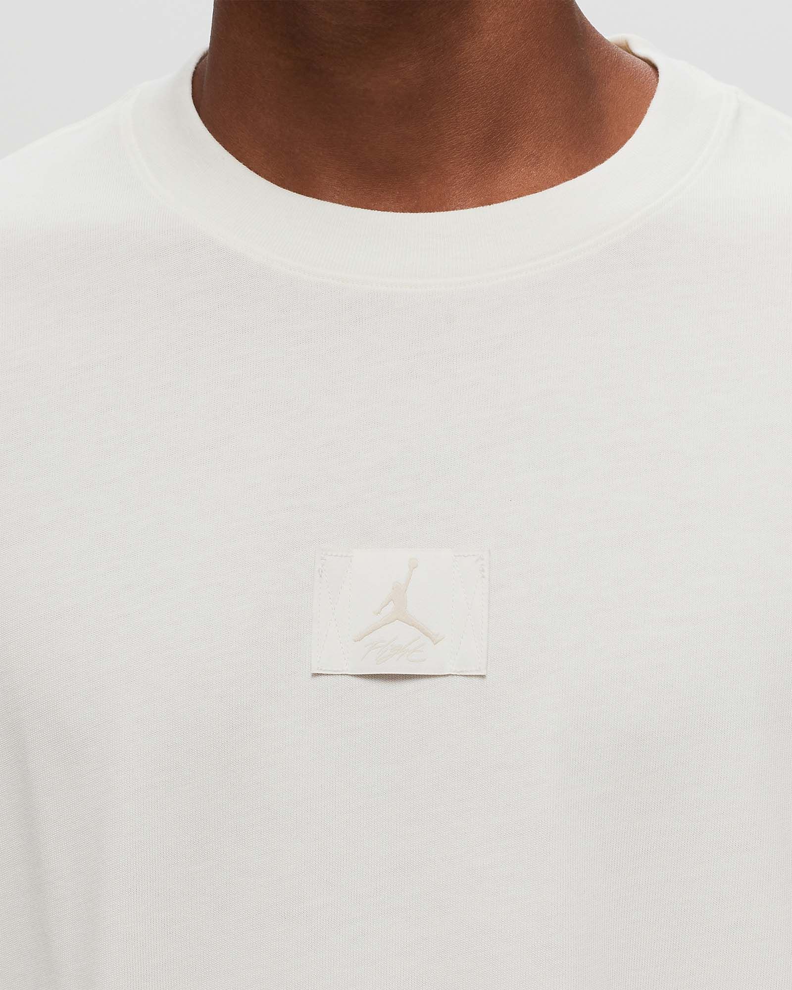 Flight Essentials 85 Tee