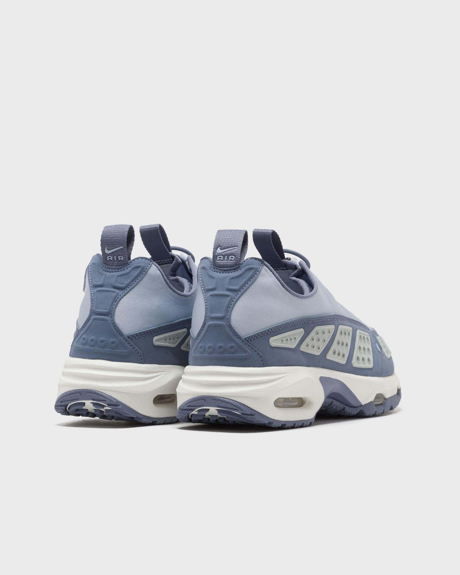 WMNS AIR MAX SNDR