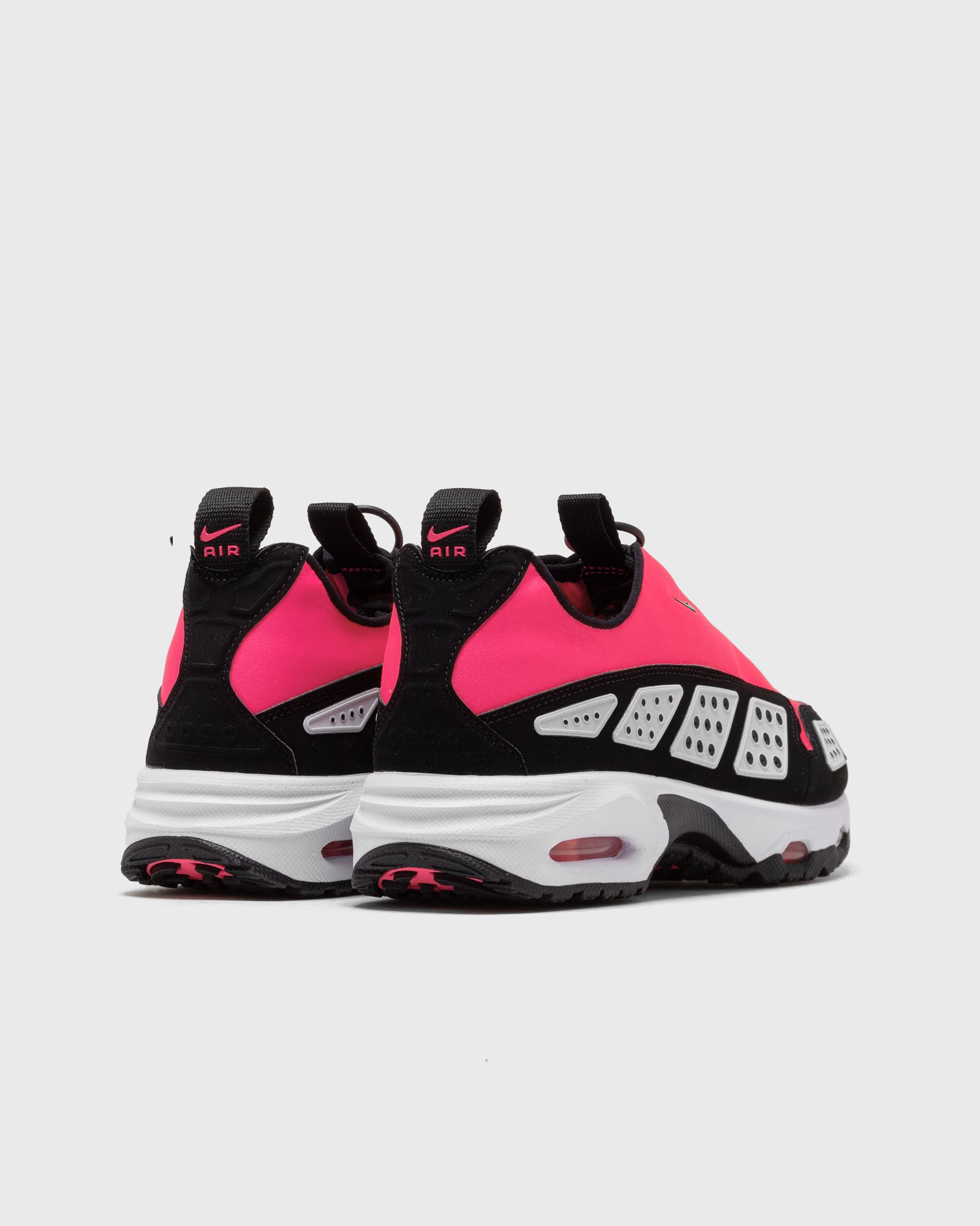 WMNS AIR MAX SNDR