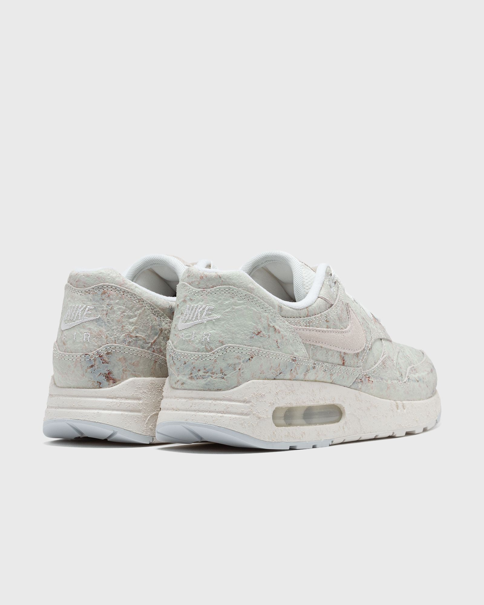 NIKE AIR MAX 1 '86 OG "Summit White and Phantom"
