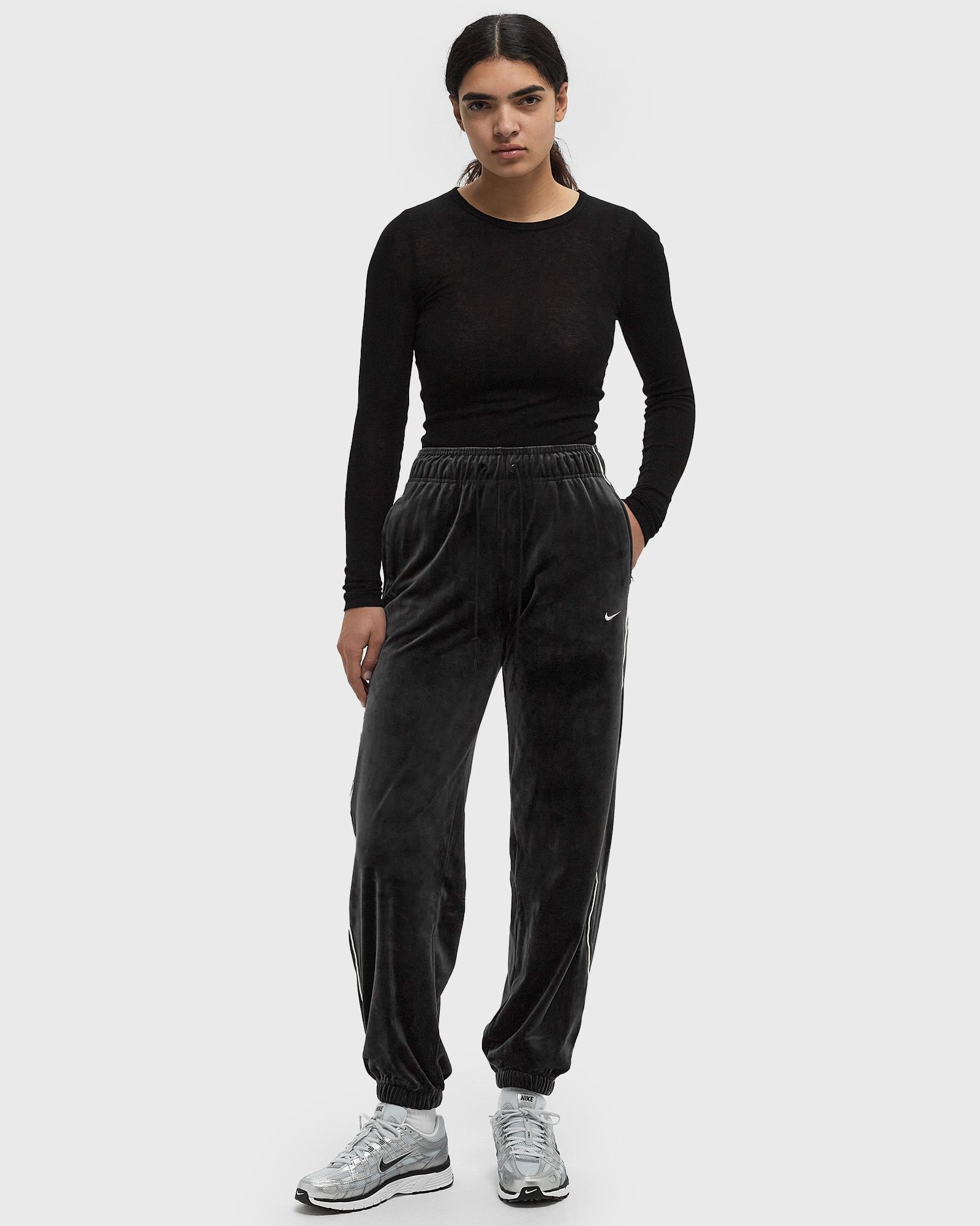 WMNS Collection Velour Jogger