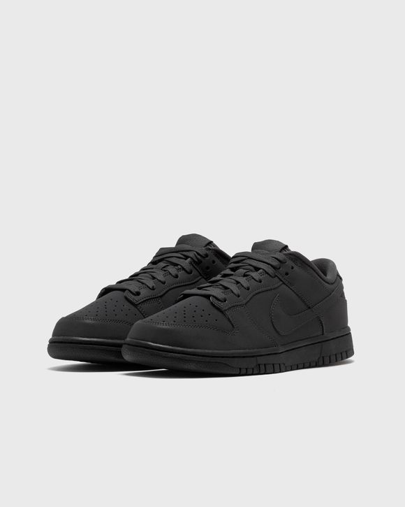 Nike dunk low triple clearance black