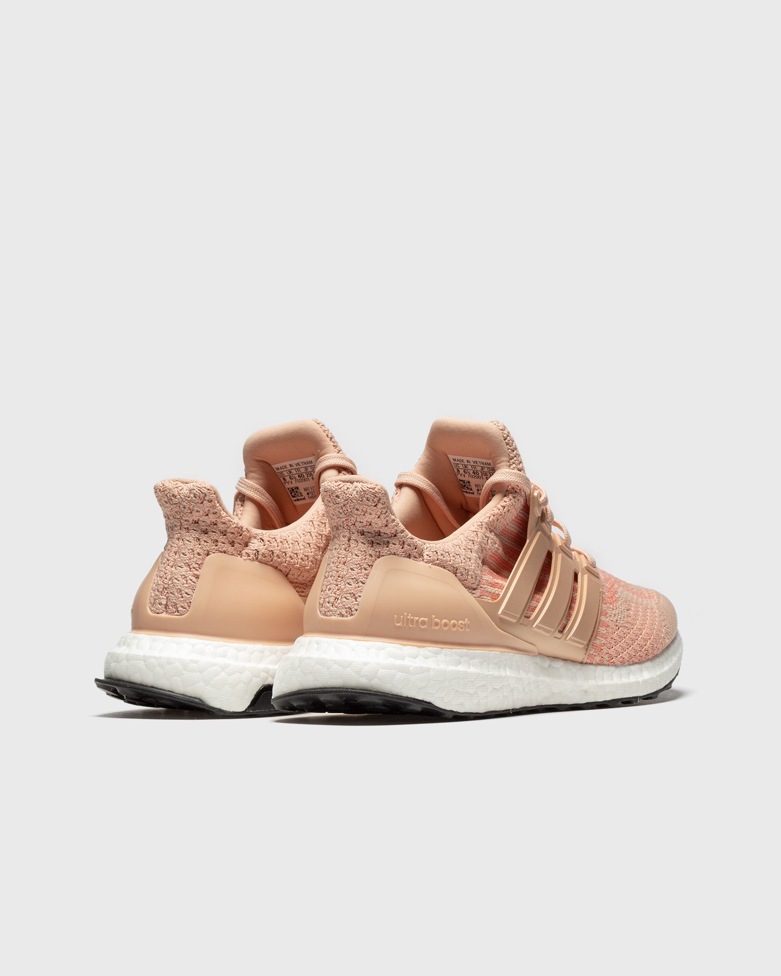 WMNS ULTRABOOST 5.0 DNA 