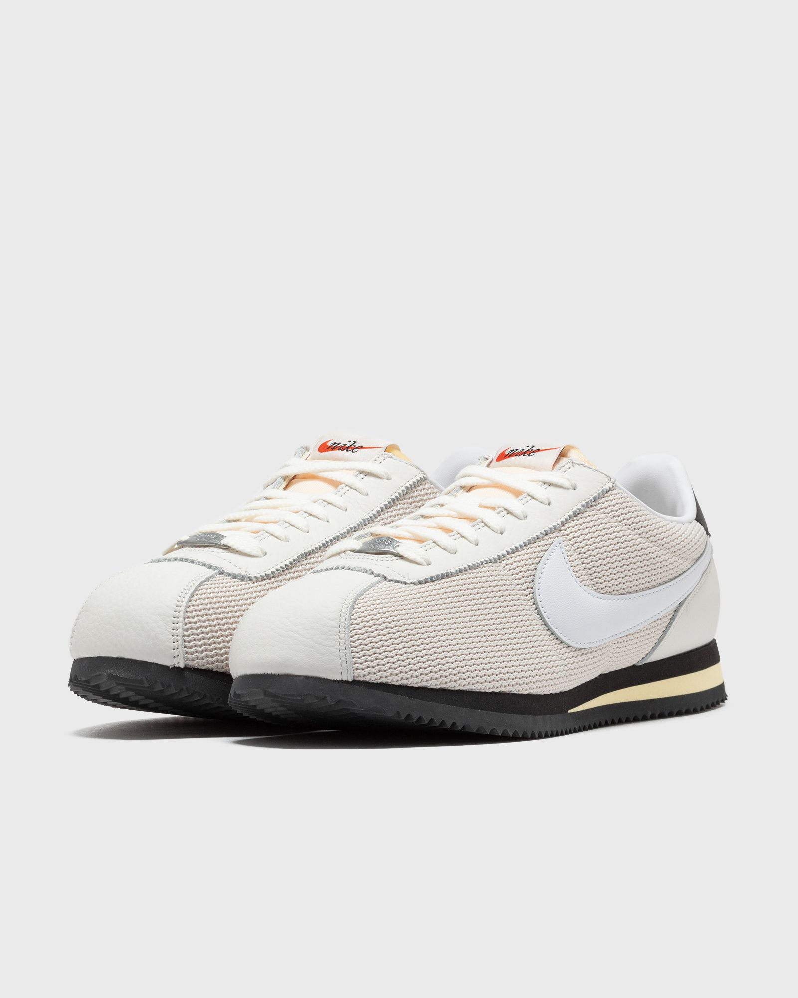 NIKE CORTEZ