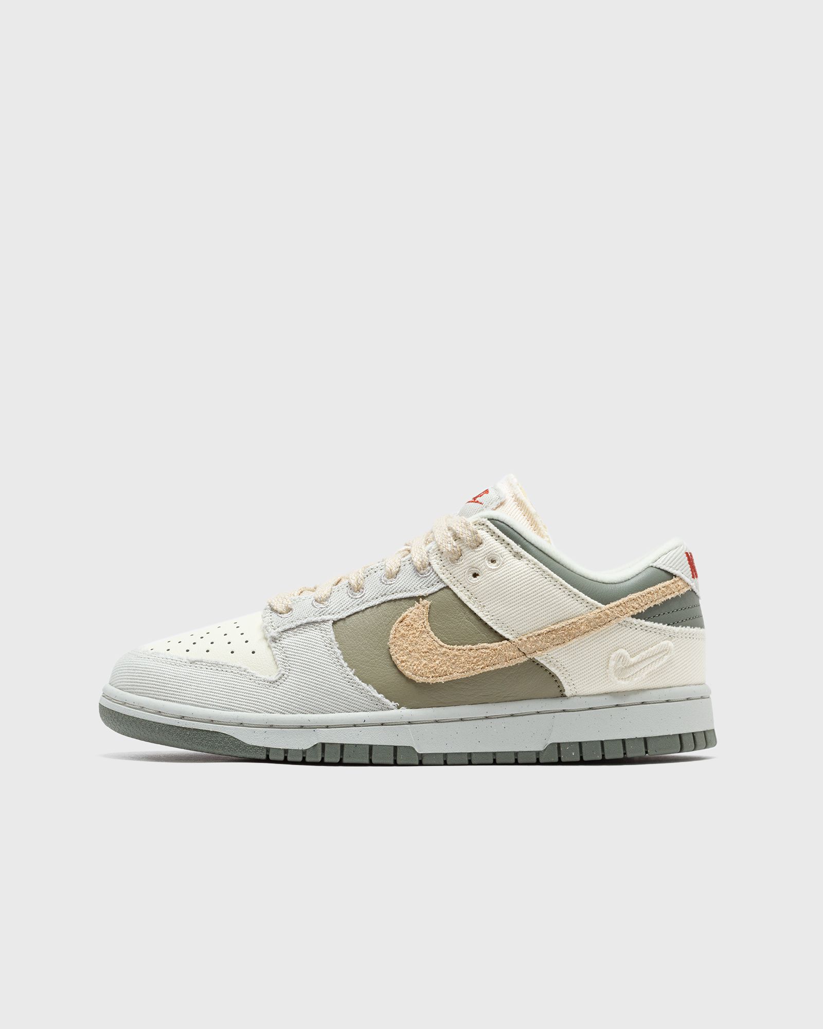 WMNS DUNK LOW