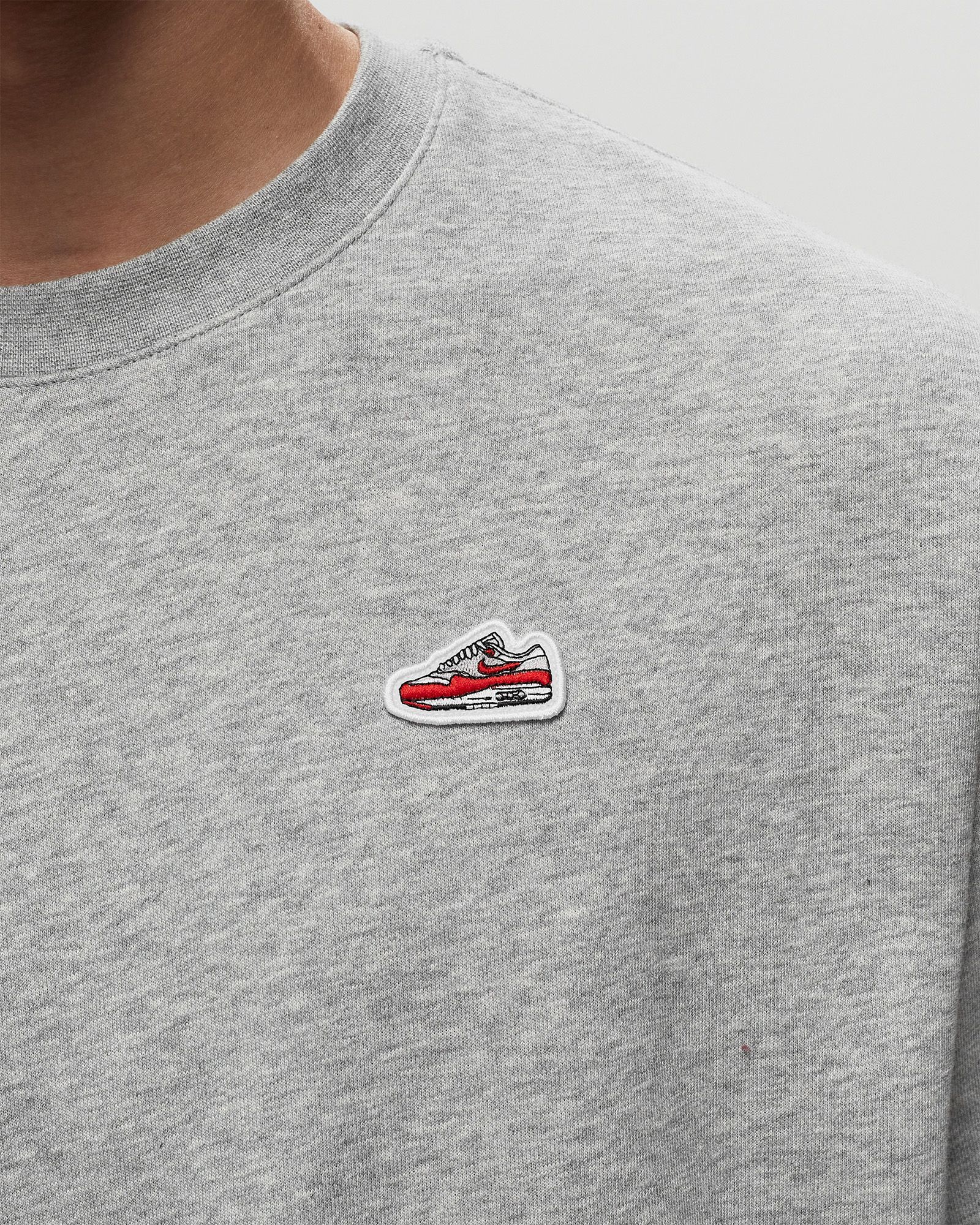 Nike Sportswear French Terry Sweatshirt AM1