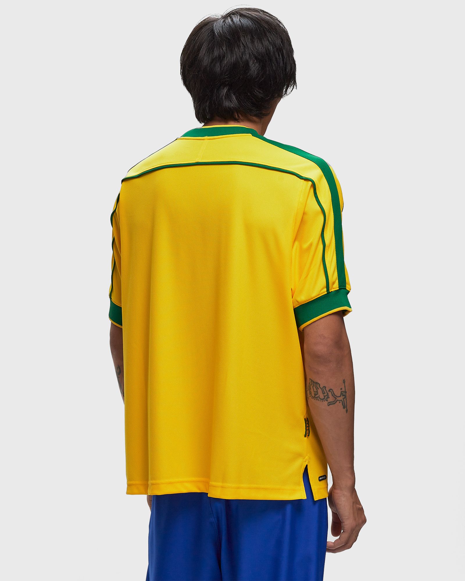 ウェア Nike CBF M NK Reissue SS JSY N&N Yellow ウェア Nike CBF M NK Reissue SS JSY N&N Yellow Brazil 1998
