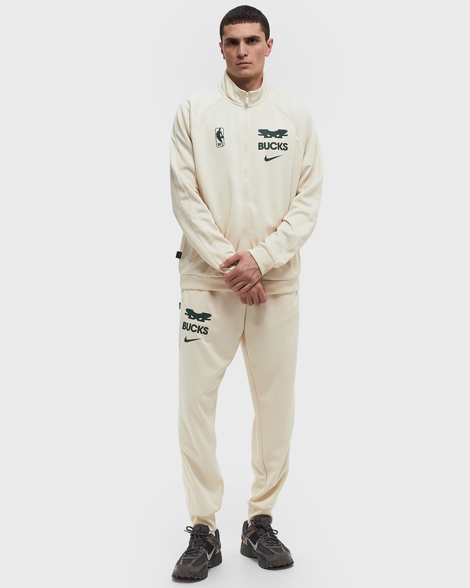 NBA Tracksuit Milwaukee Bucks Club Courtside
