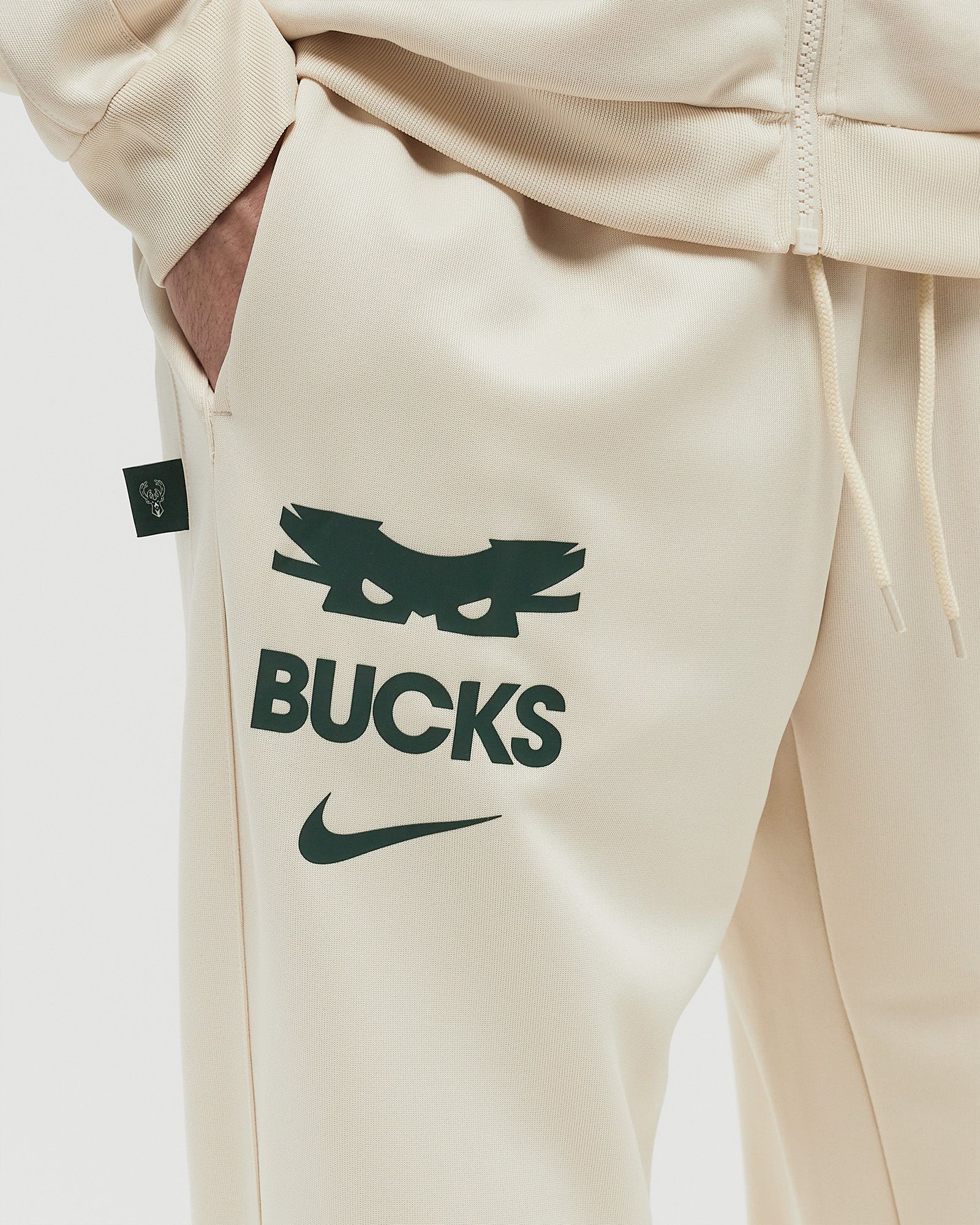 NBA Tracksuit Milwaukee Bucks Club Courtside