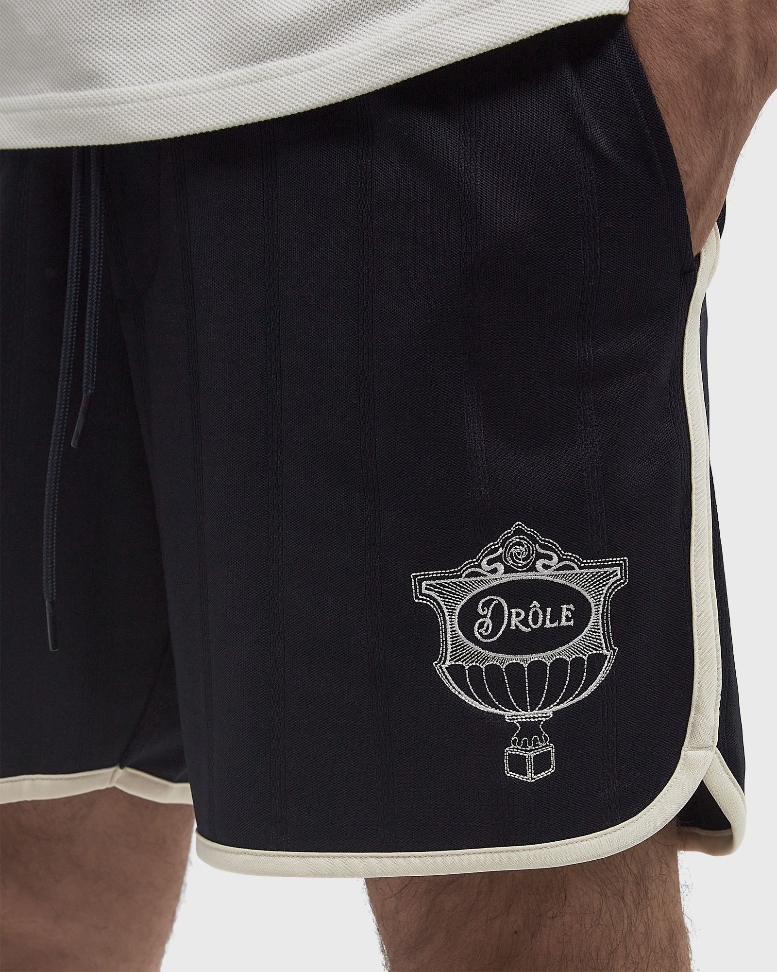 Le Short DrÙle Cup