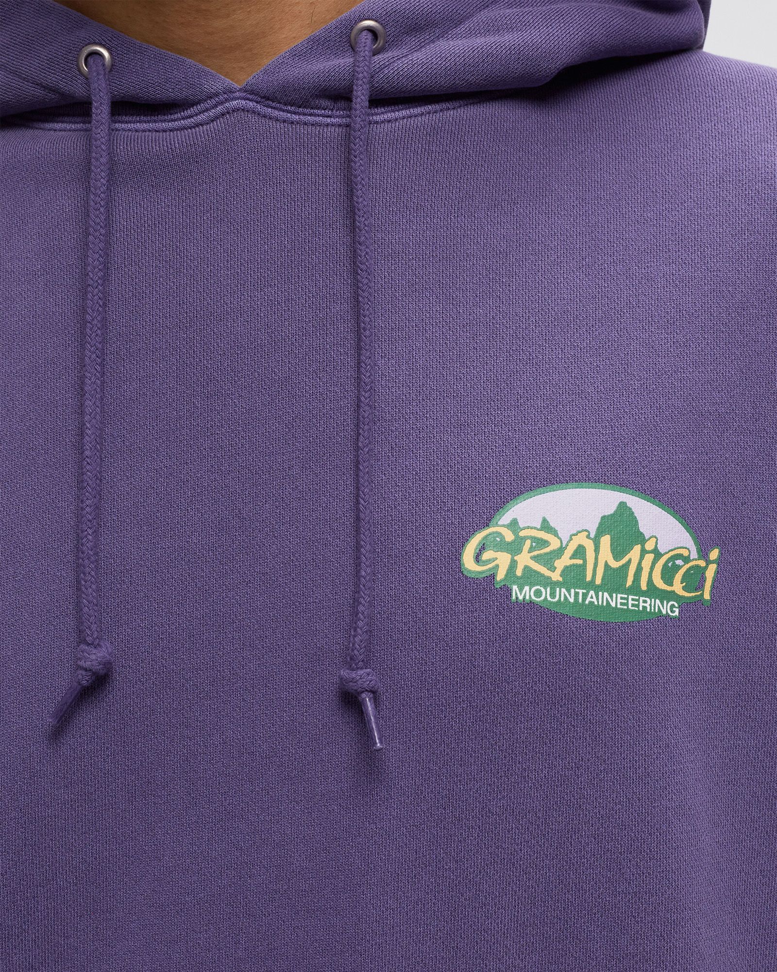 SUMMIT HOODED SWEATSHIRT
