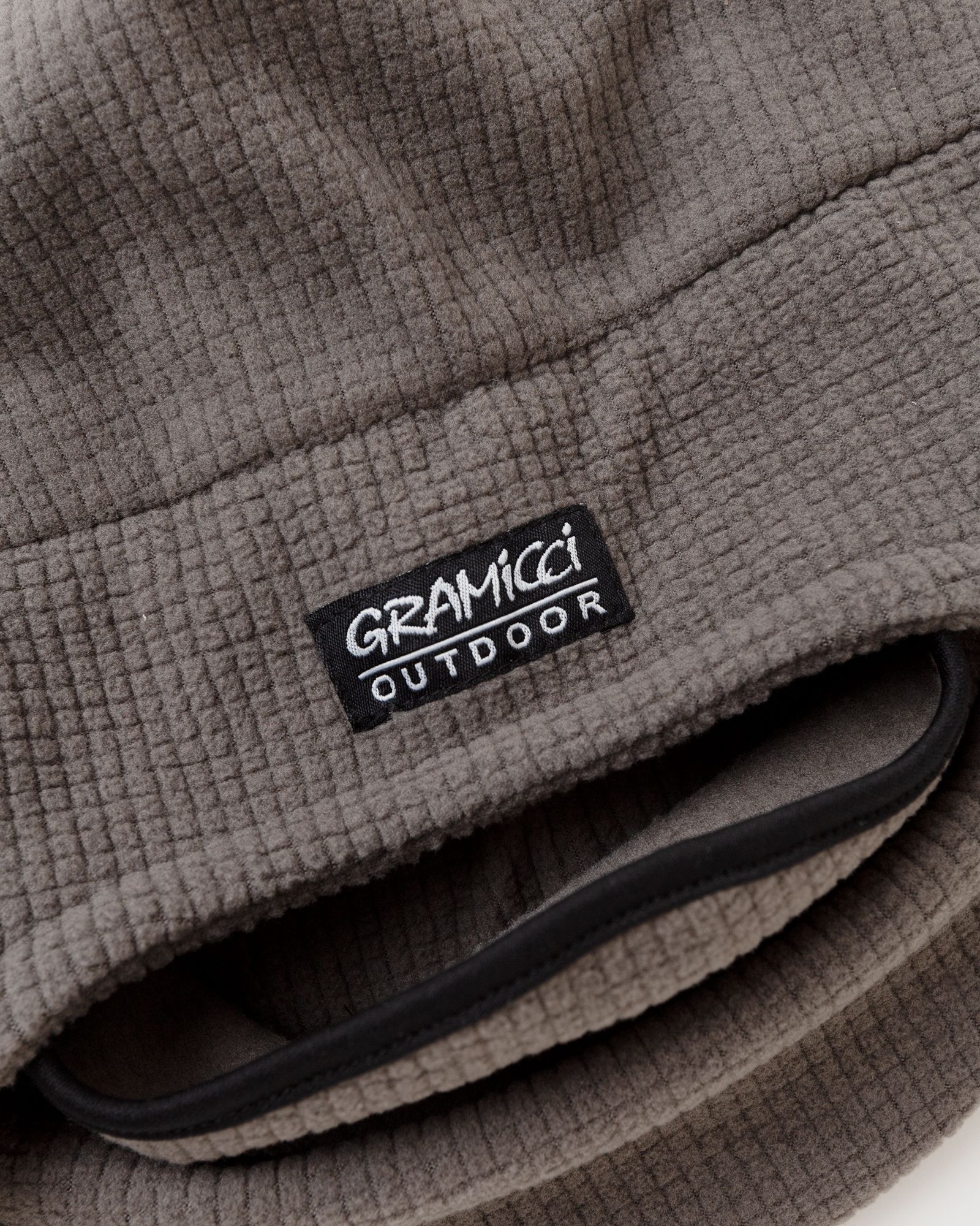 ADJUSTABLE MOUNTAIN FLEECE MASK