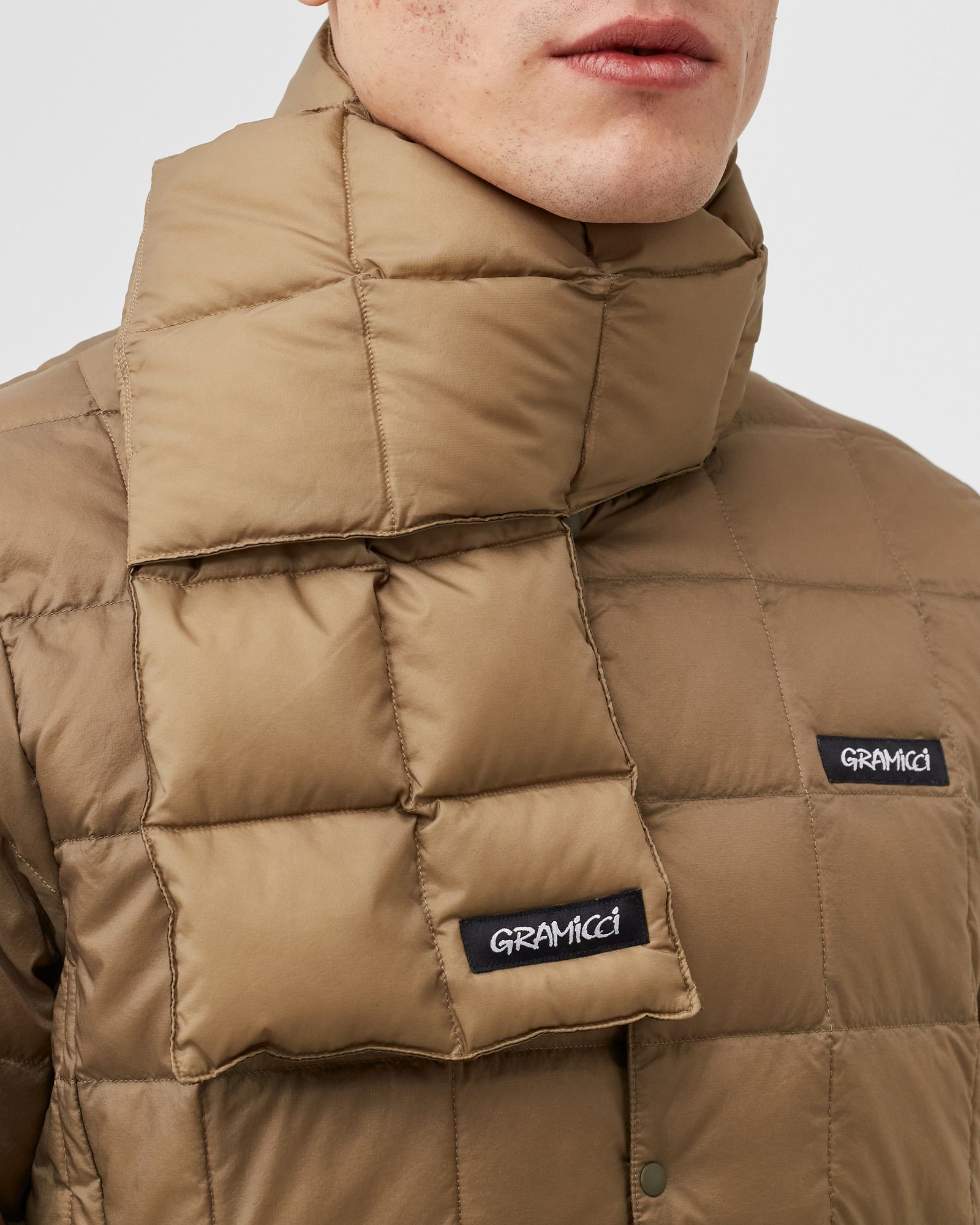 TAION/GRAMICCI DOWN SCARF