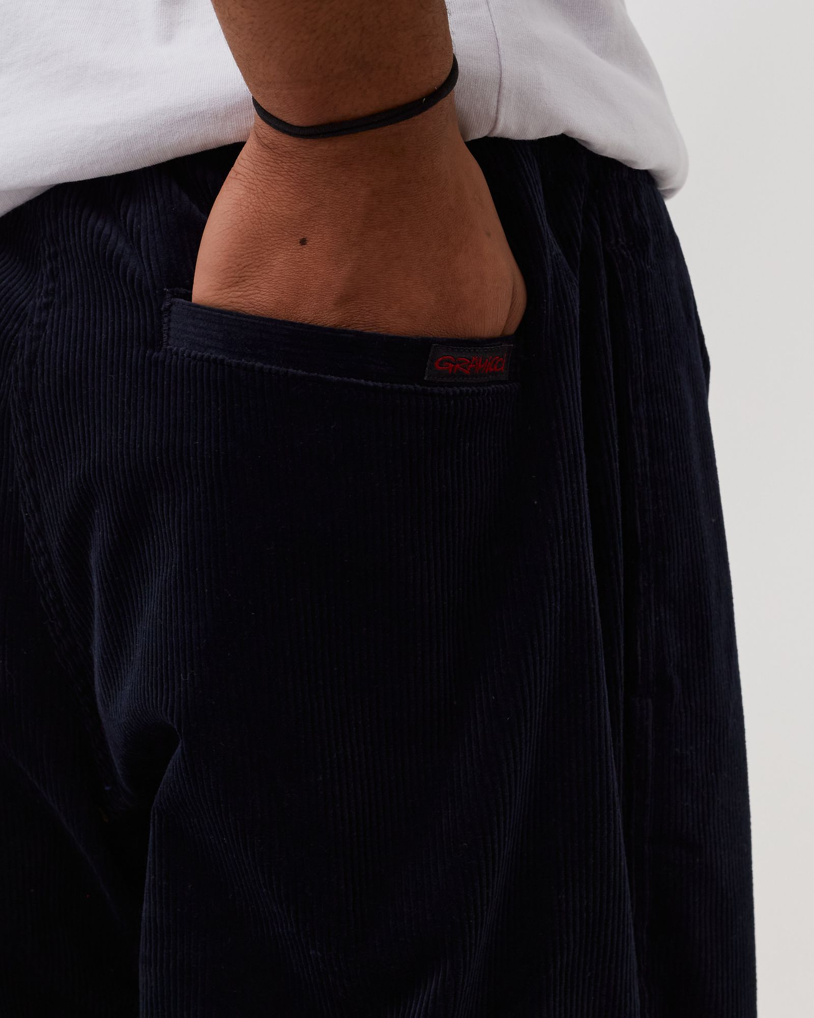 CORDUROY GRAMICCI PANT