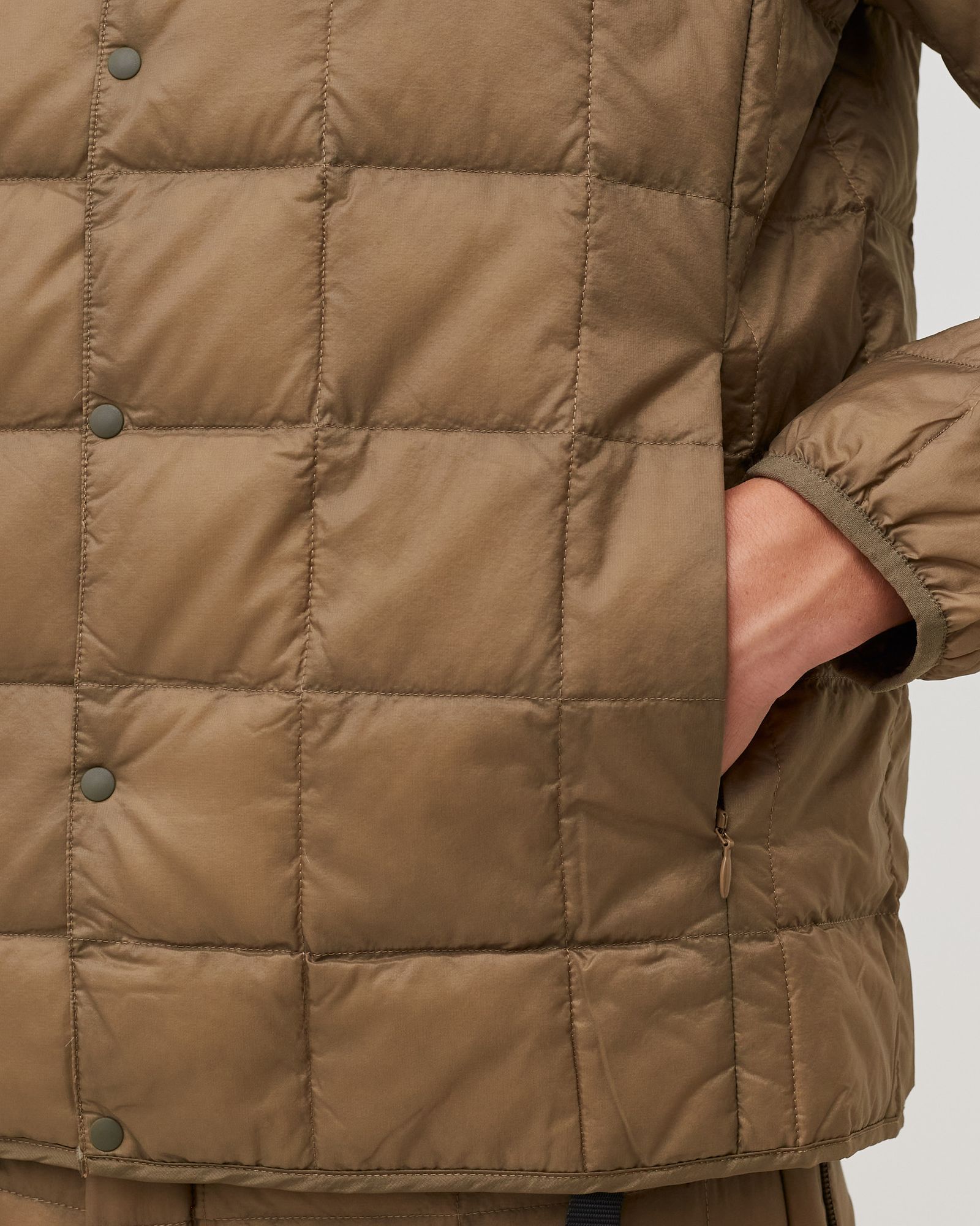 TAION/GRAMICCI INNER DOWN JACKET