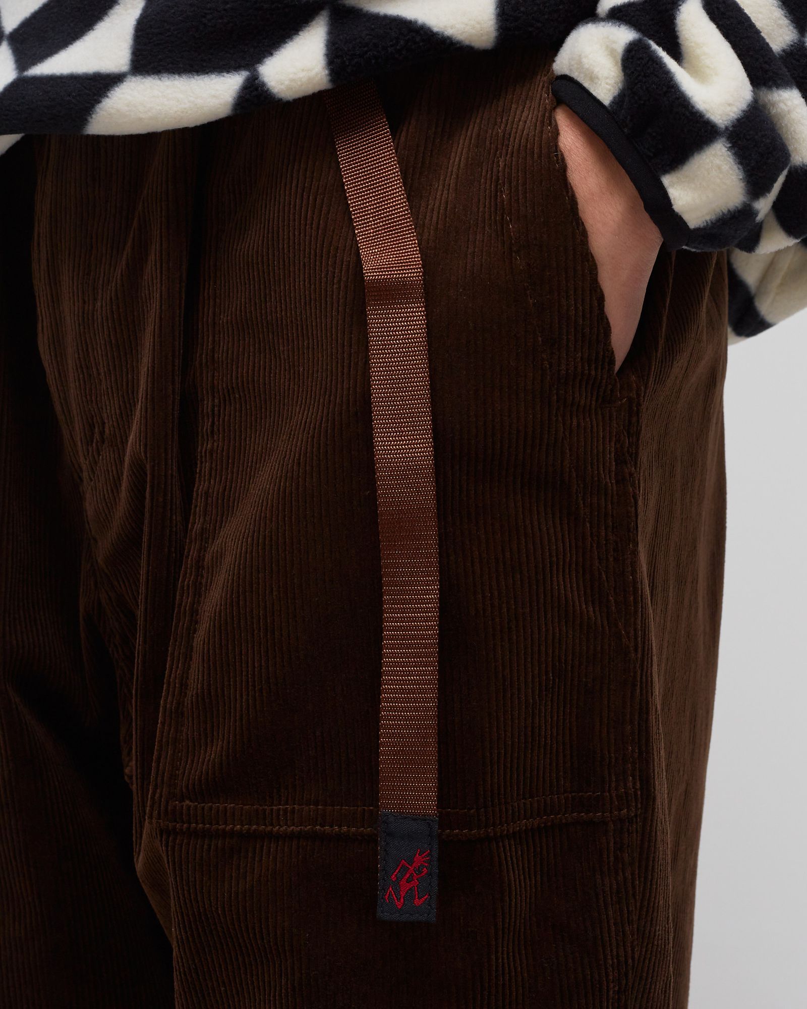 CORDUROY LOOSE TAPERED PANT