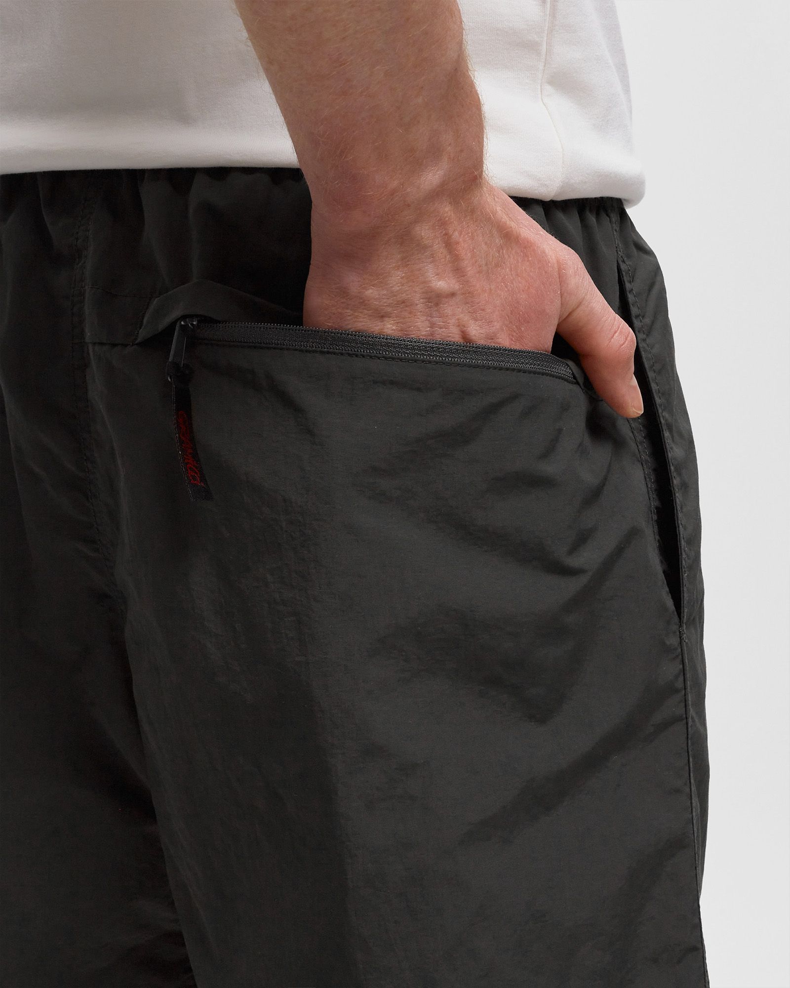 NYLON PACKABLE G-SHORT