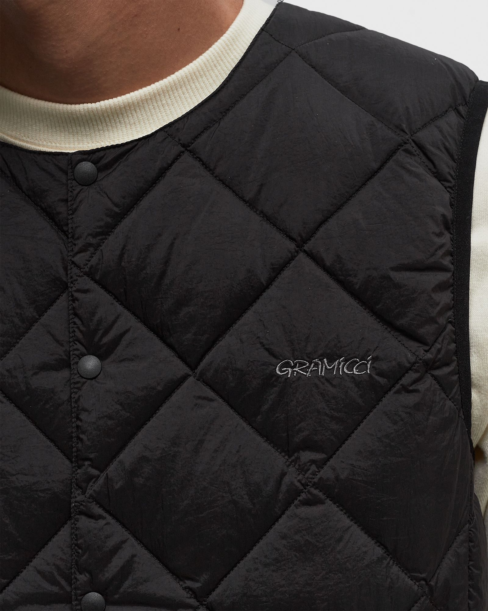INNER DOWN VEST