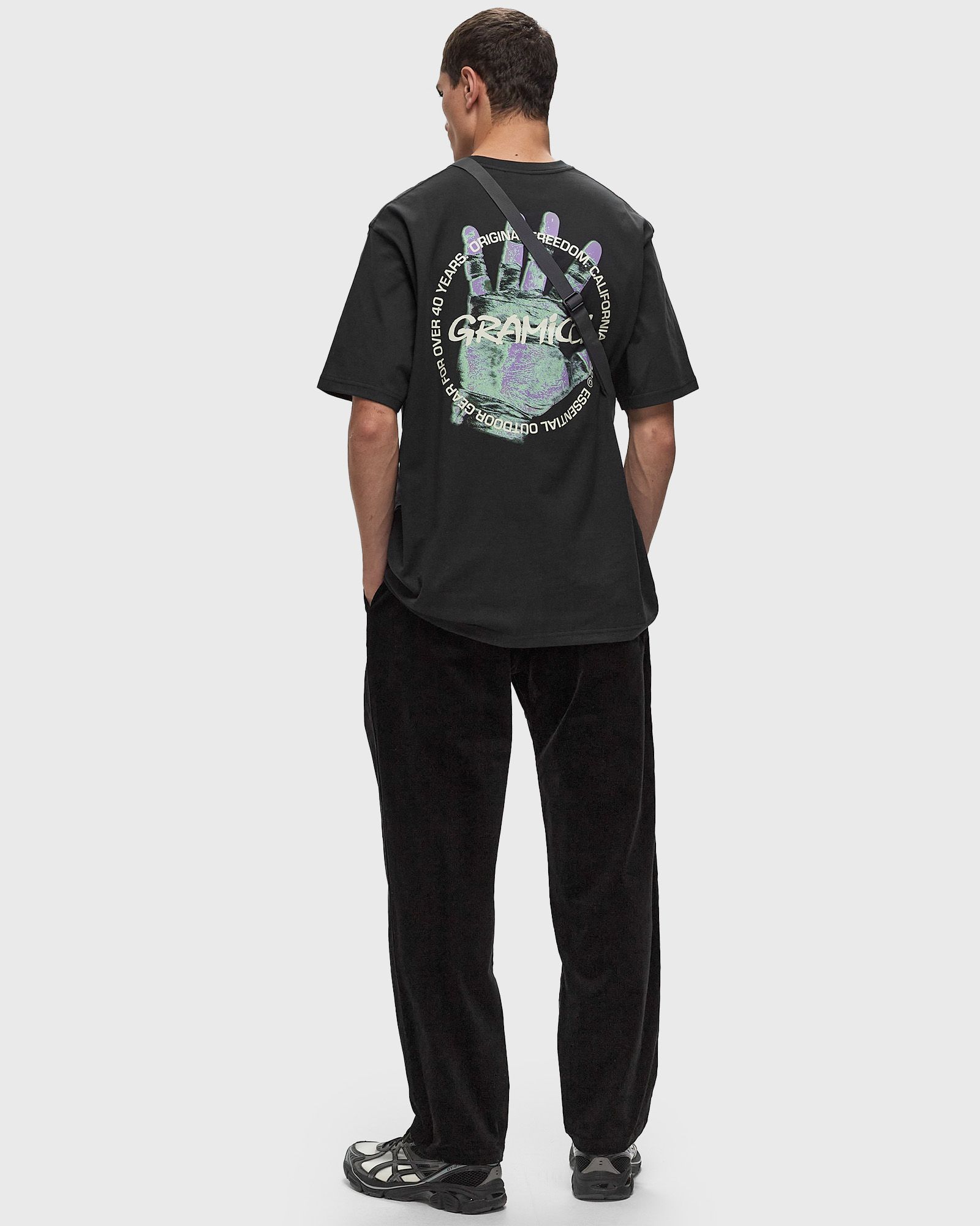 CLIMBER’S HAND TEE