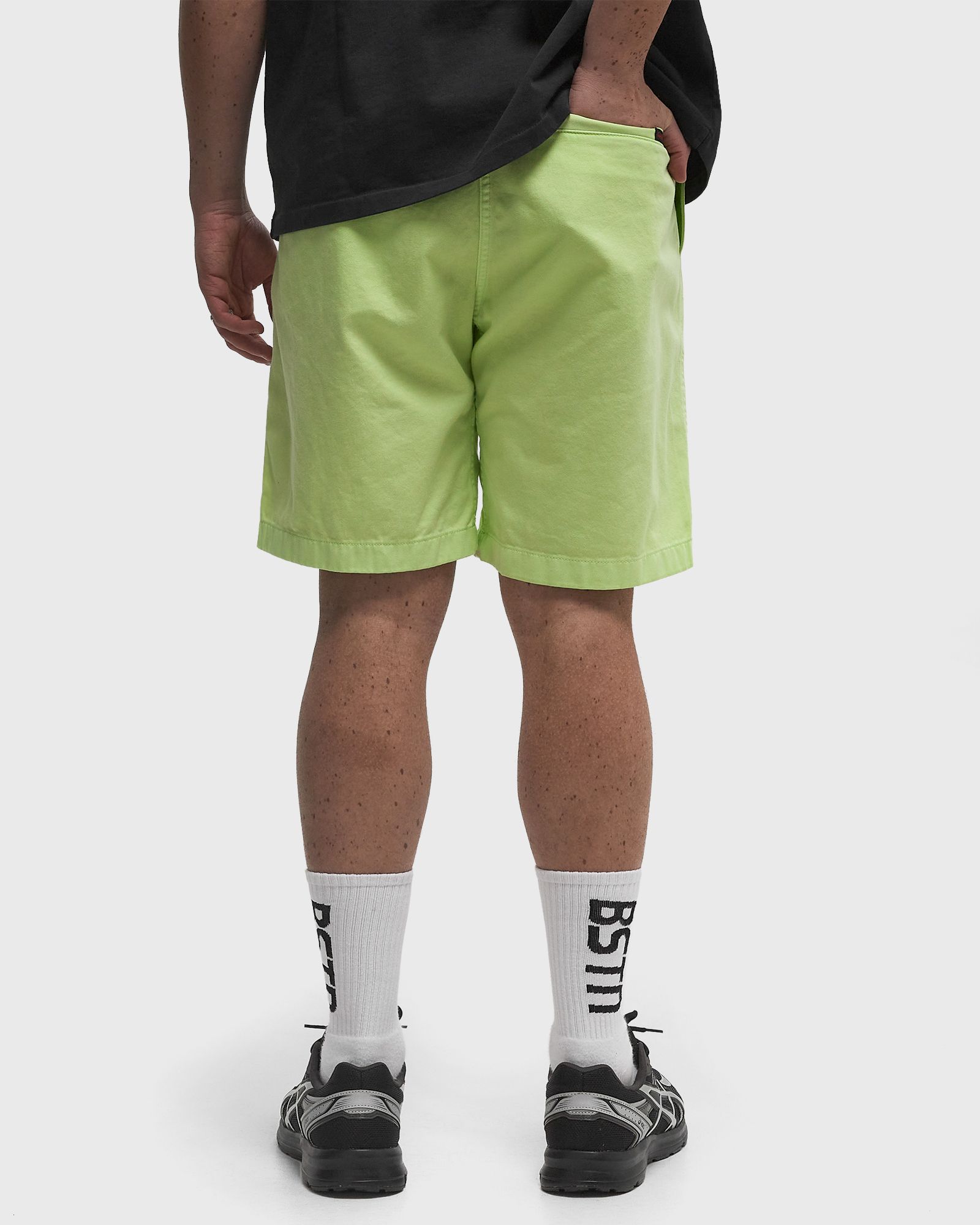 G-SHORT PIGMENT DYED