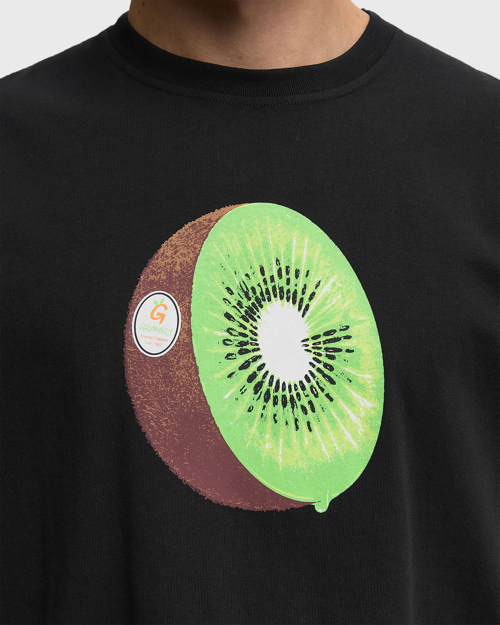 KIWI TEE