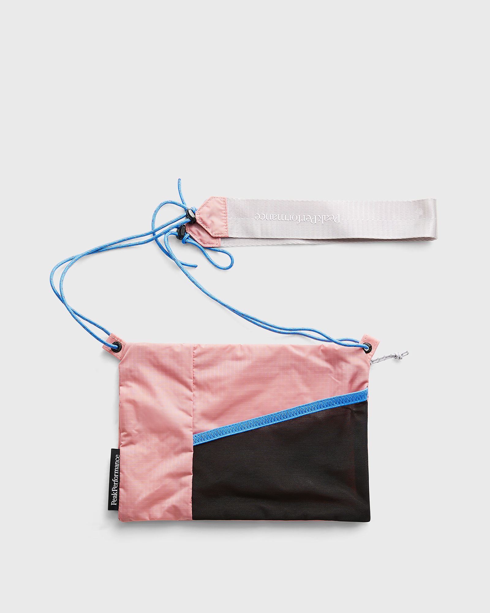 Peak Performance Peak Performance Accessory Bag in pink