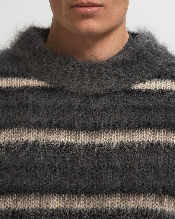 ROUNDNECK SWEATER