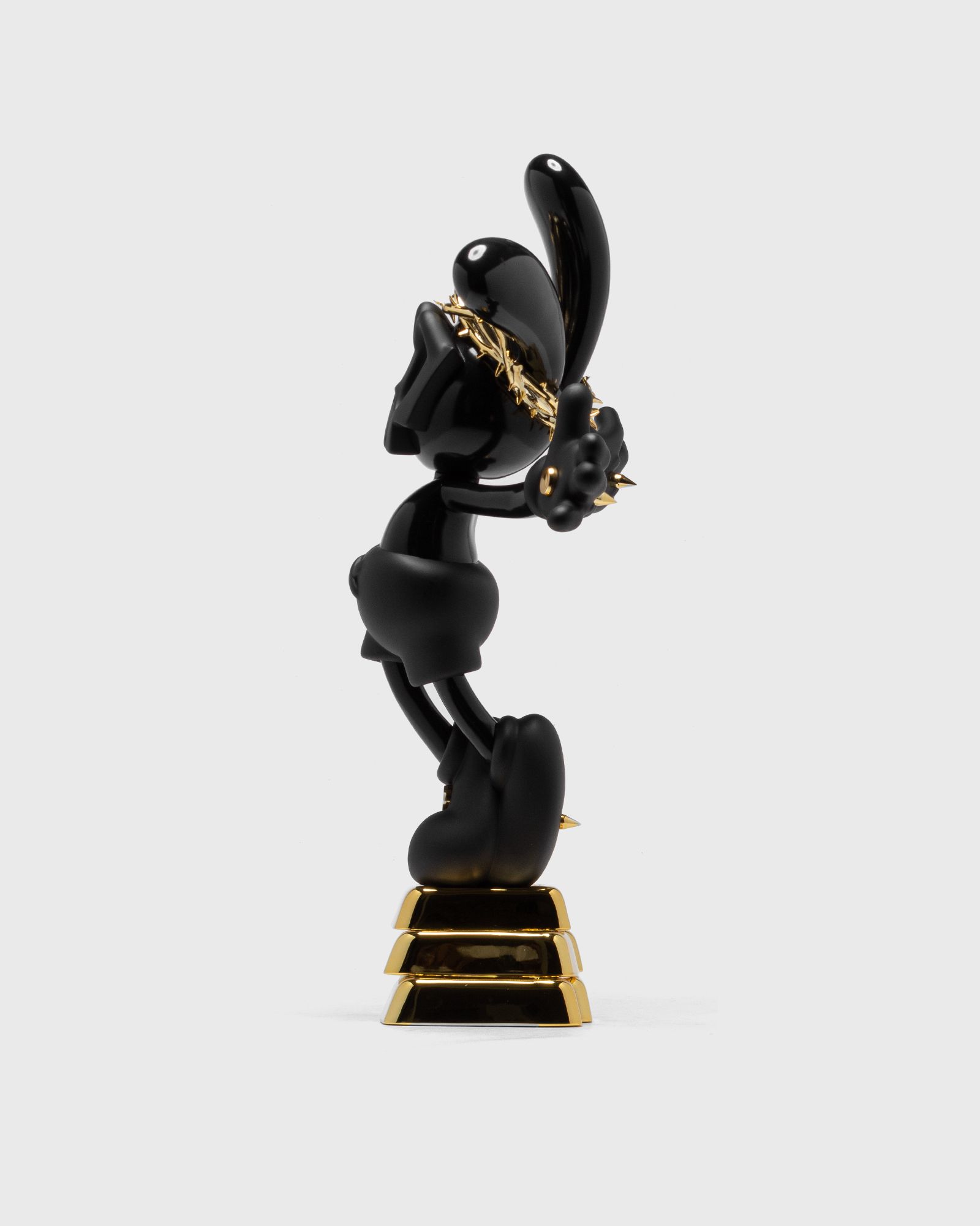 SANCTUARY BLACK MARKET by SSUR