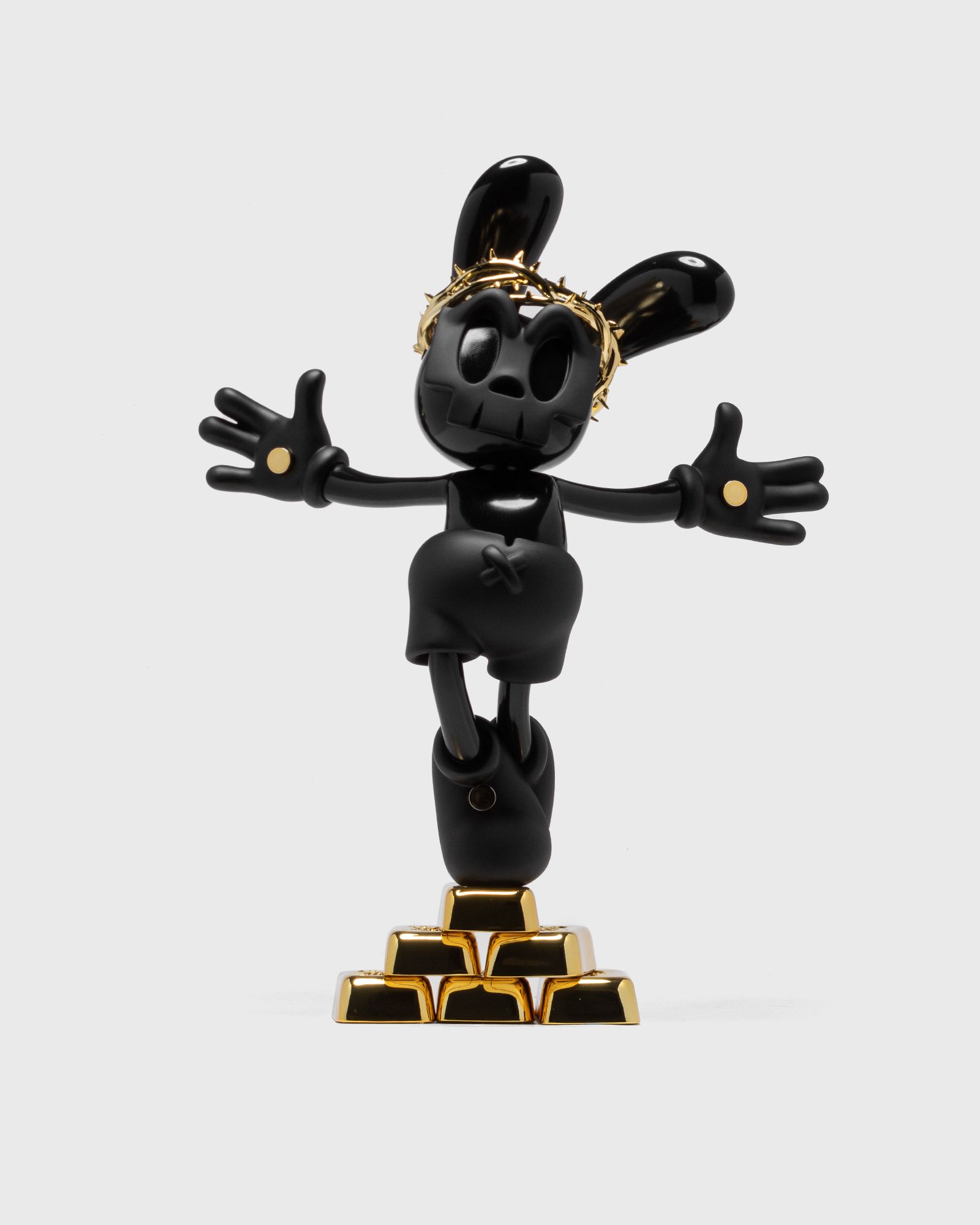 SANCTUARY BLACK MARKET by SSUR